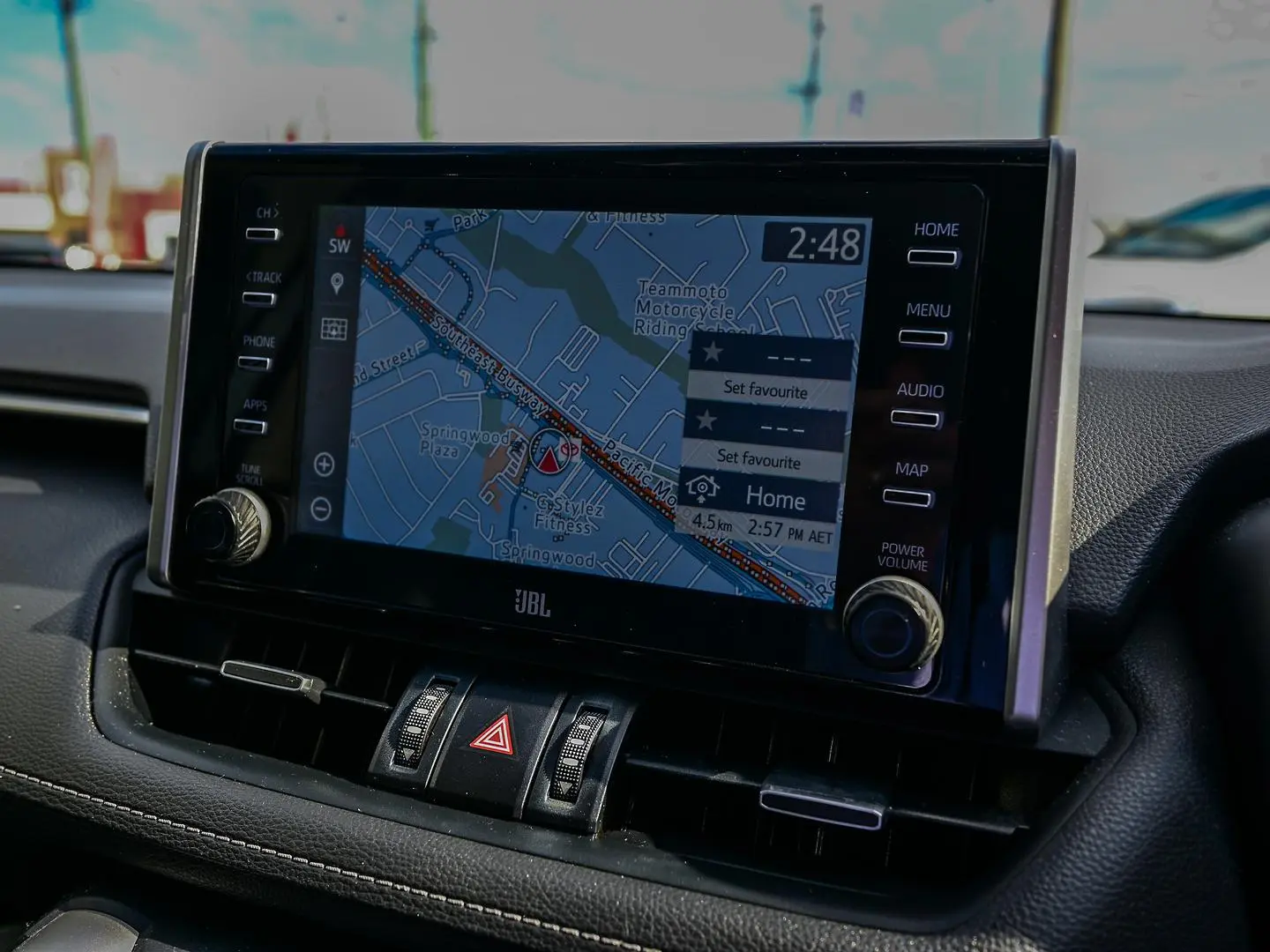 2022 Toyota RAV4 Gallery Image 7
