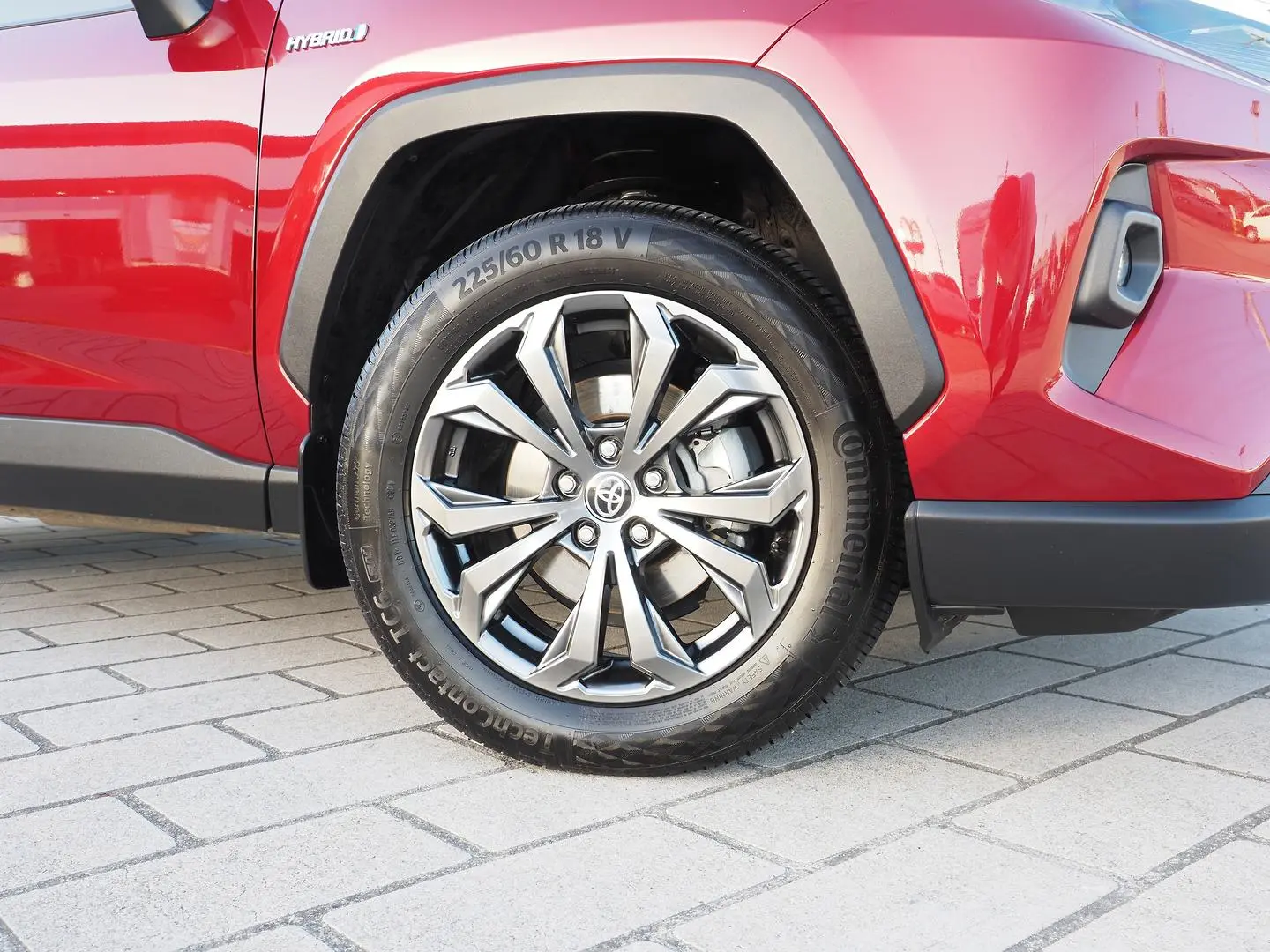 2022 Toyota RAV4 Gallery Image 11