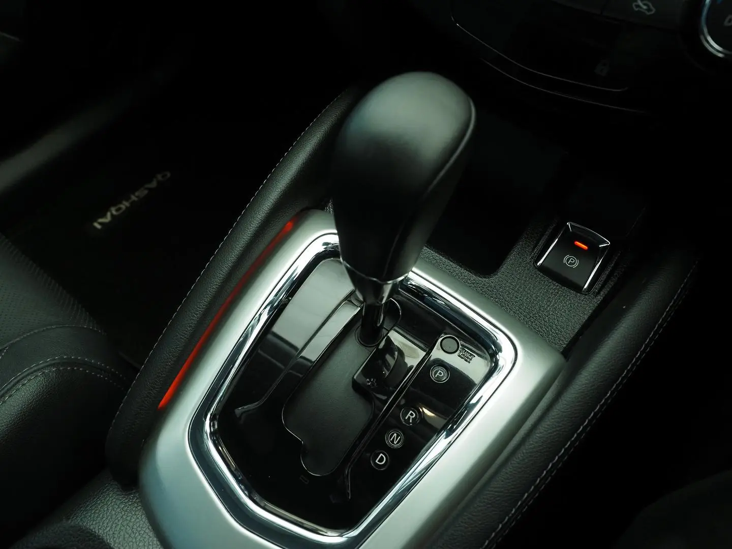 2016 Nissan QASHQAI Gallery Image 19