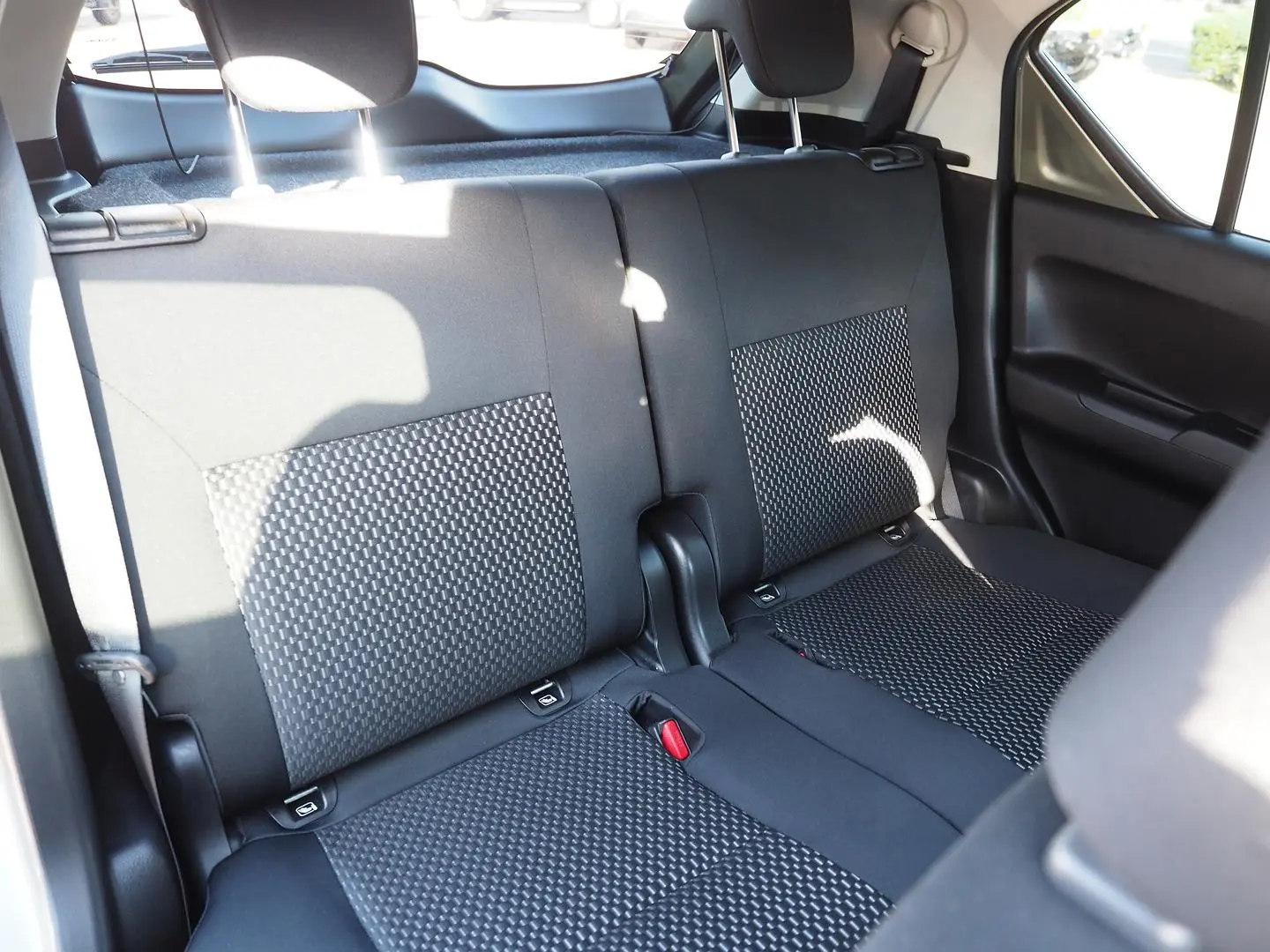 2022 Suzuki Ignis Gallery Image 18