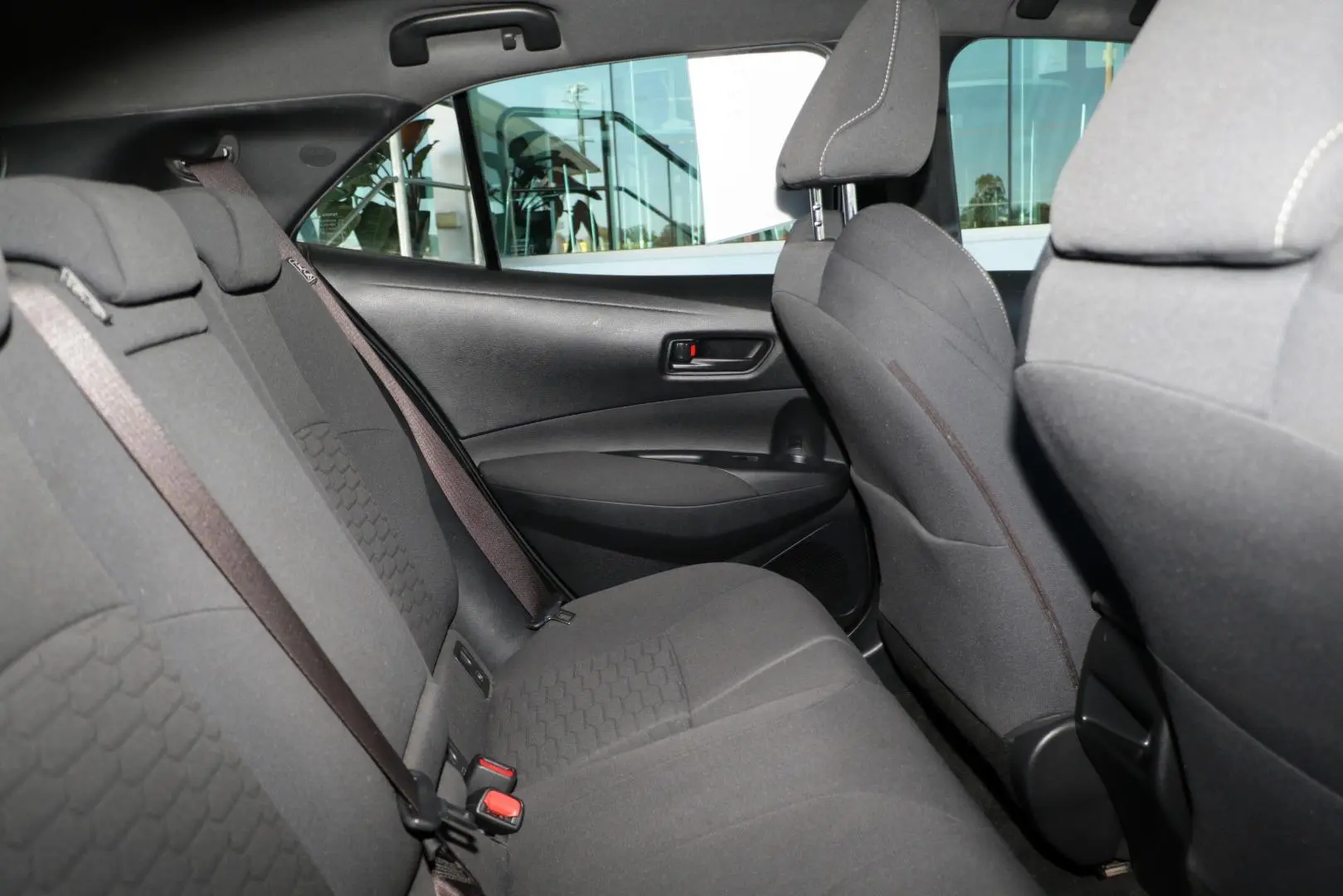 2019 Toyota Corolla Gallery Image 9