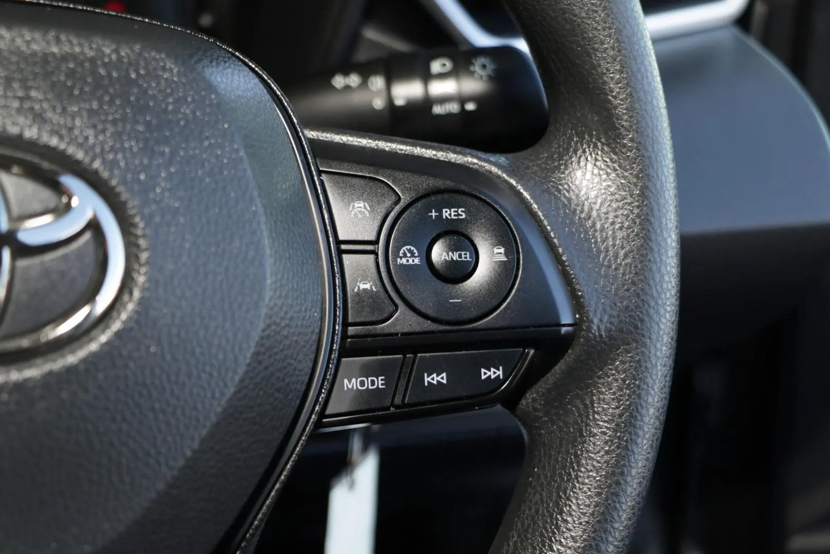 2022 Toyota Corolla Gallery Image 16