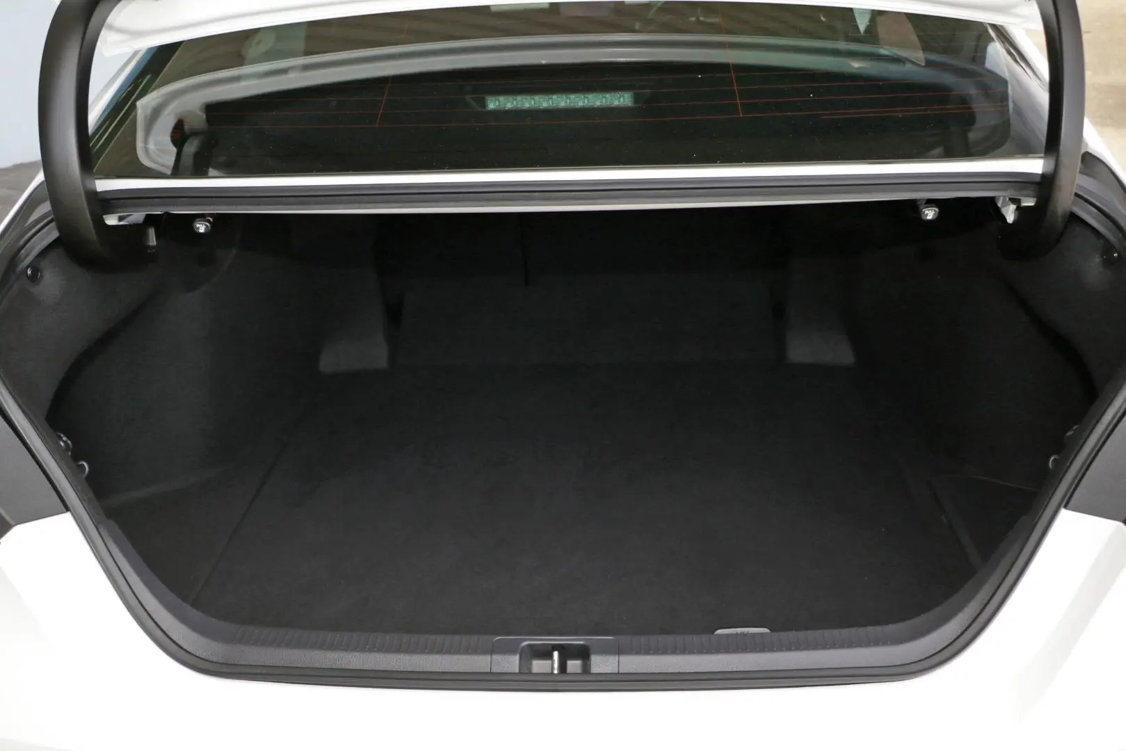 2021 Toyota Camry Gallery Image 21