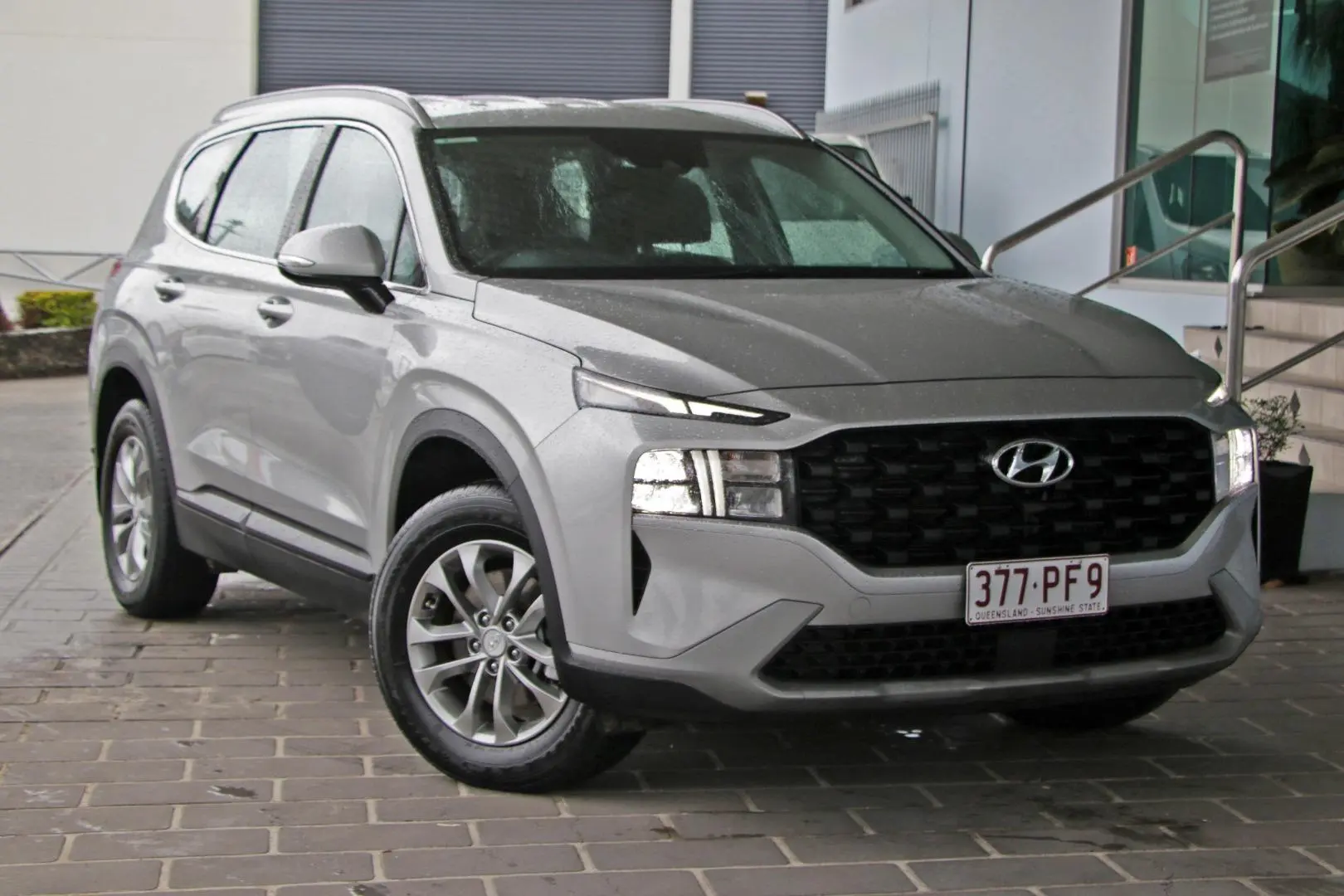 2023 Hyundai Santa Fe Gallery Image 1