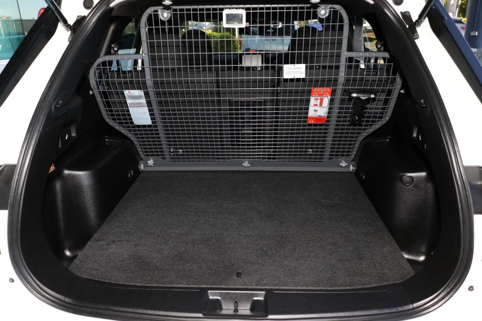 2023 Mitsubishi Outlander Gallery Image 21