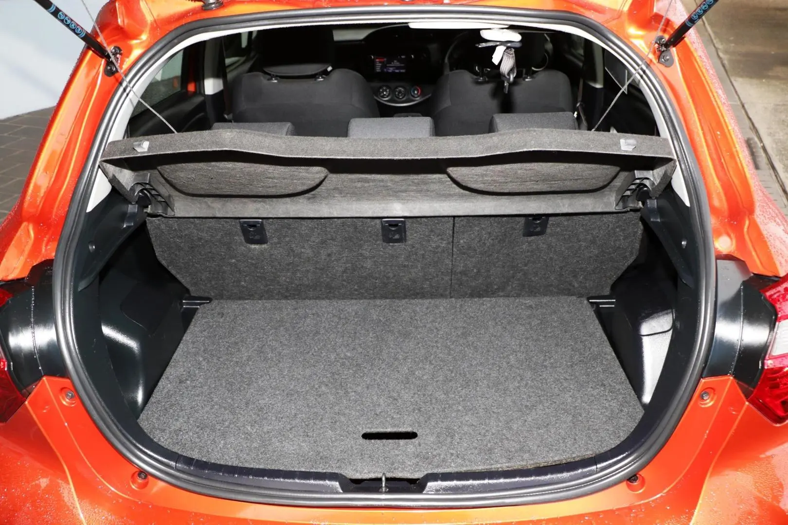 2019 Toyota Yaris Gallery Image 20