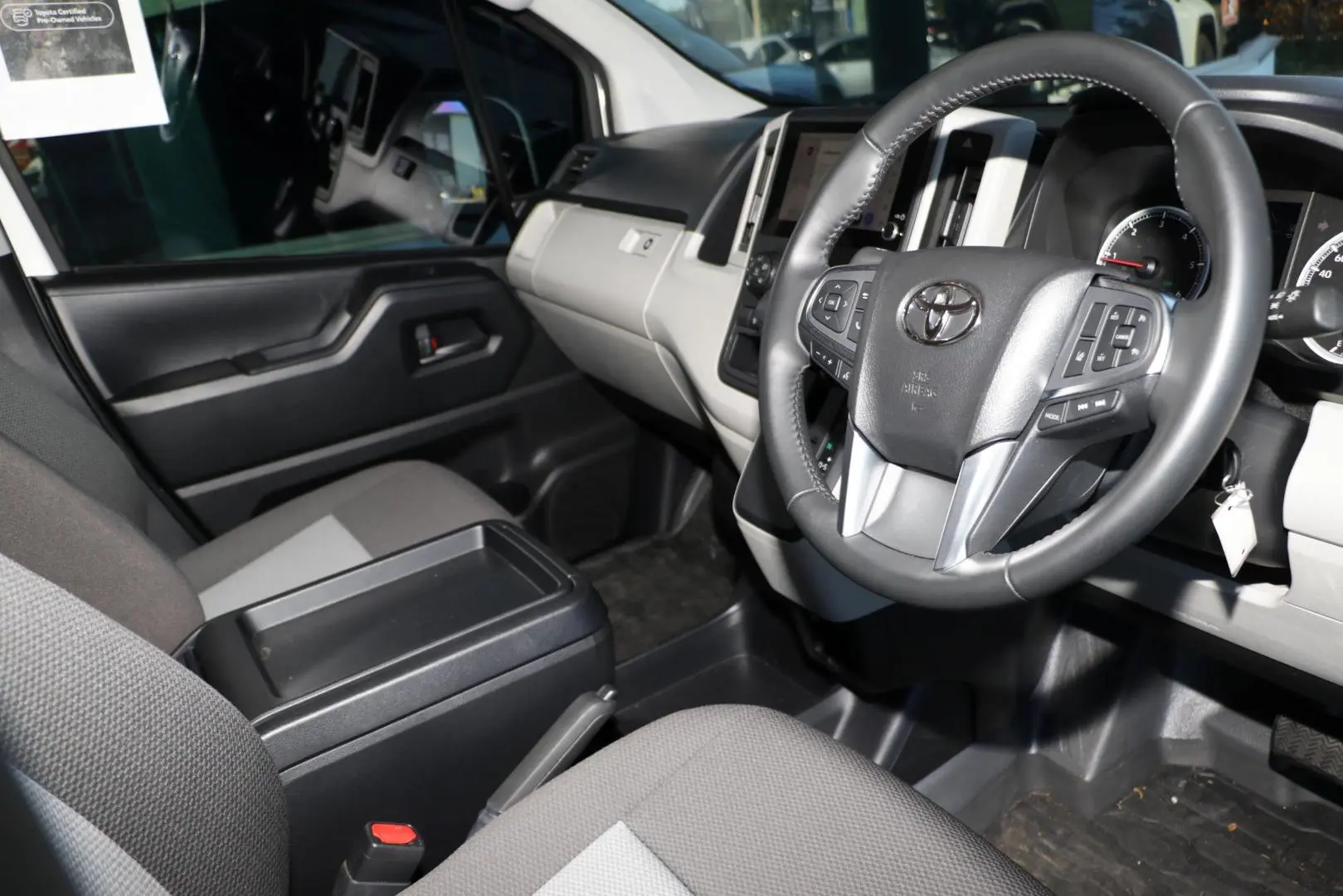 2024 Toyota Hiace Gallery Image 7