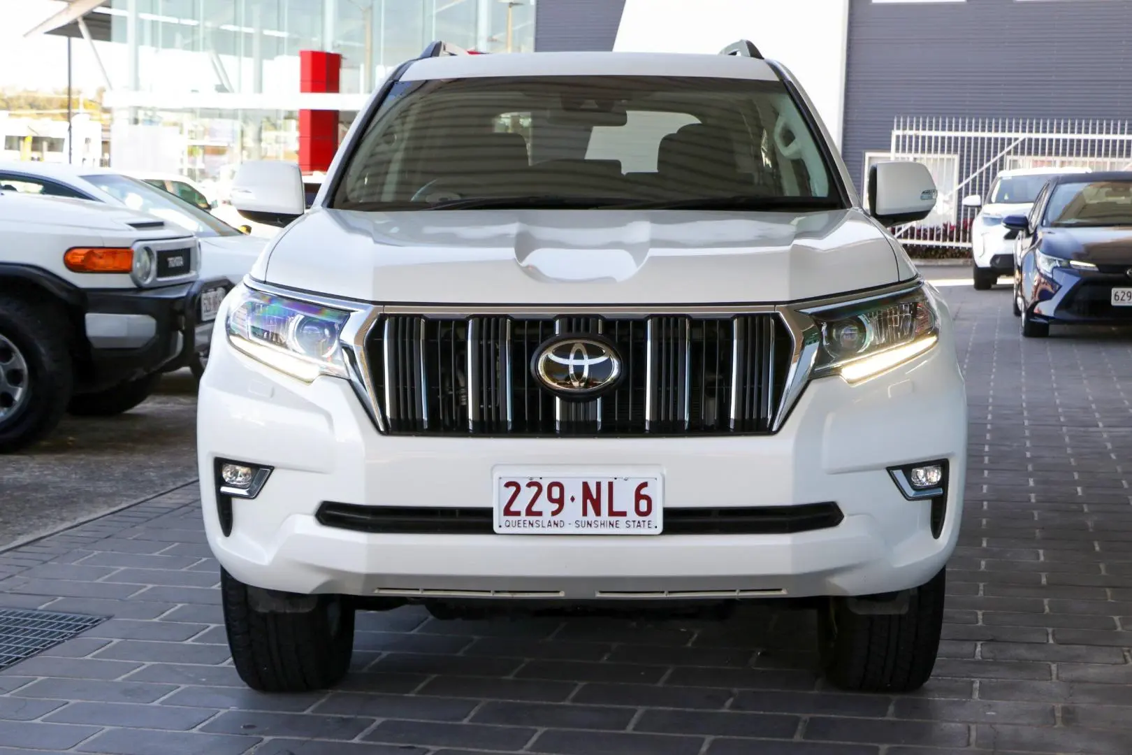 2023 Toyota Landcruiser Prado Gallery Image 5