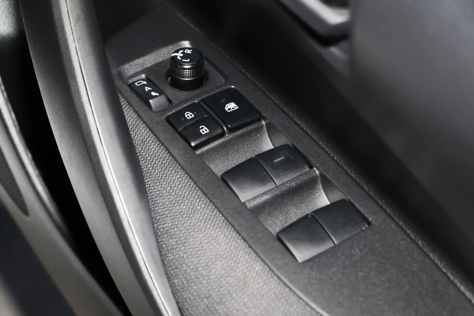 2025 Toyota Corolla Gallery Image 20