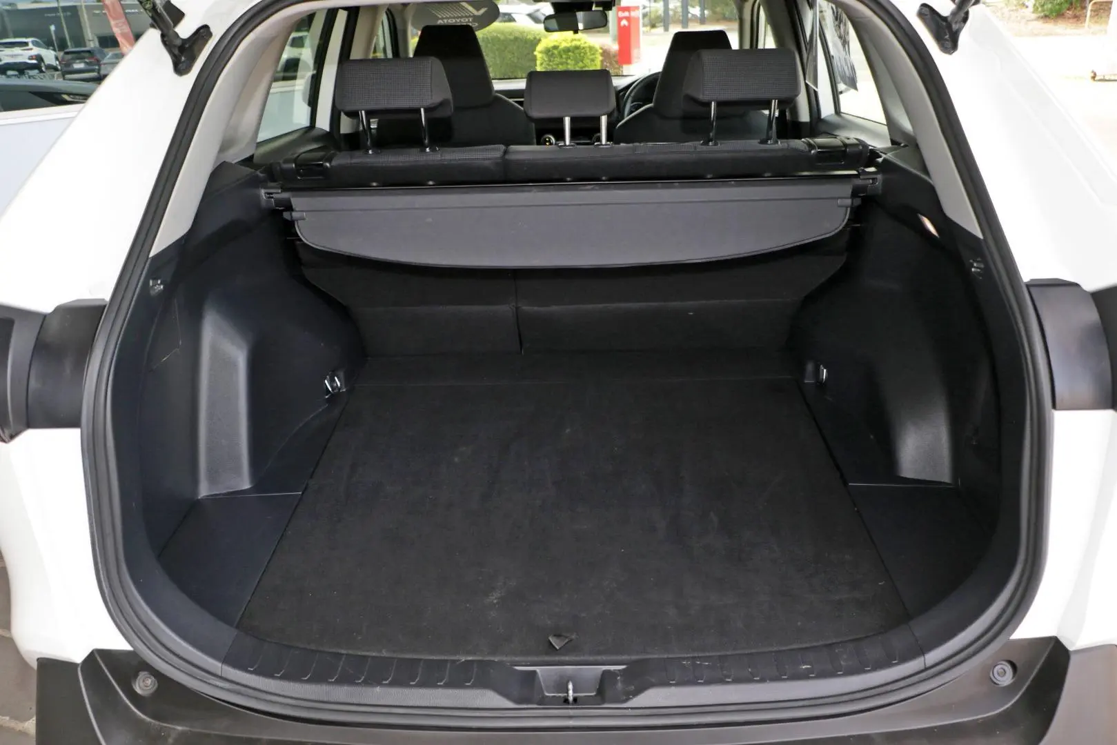 2024 Toyota RAV4 Gallery Image 22