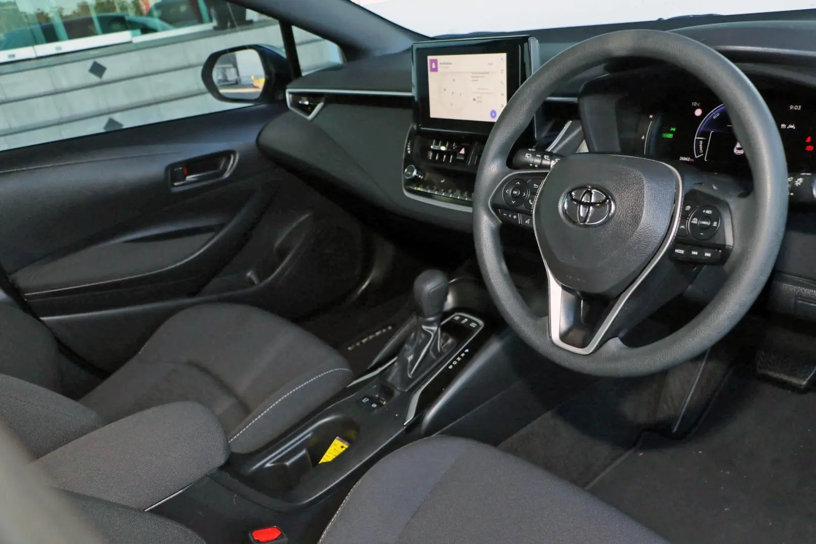 2024 Toyota Corolla Gallery Image 8