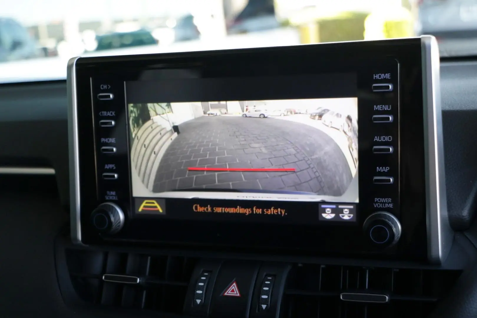 2022 Toyota RAV4 Gallery Image 13