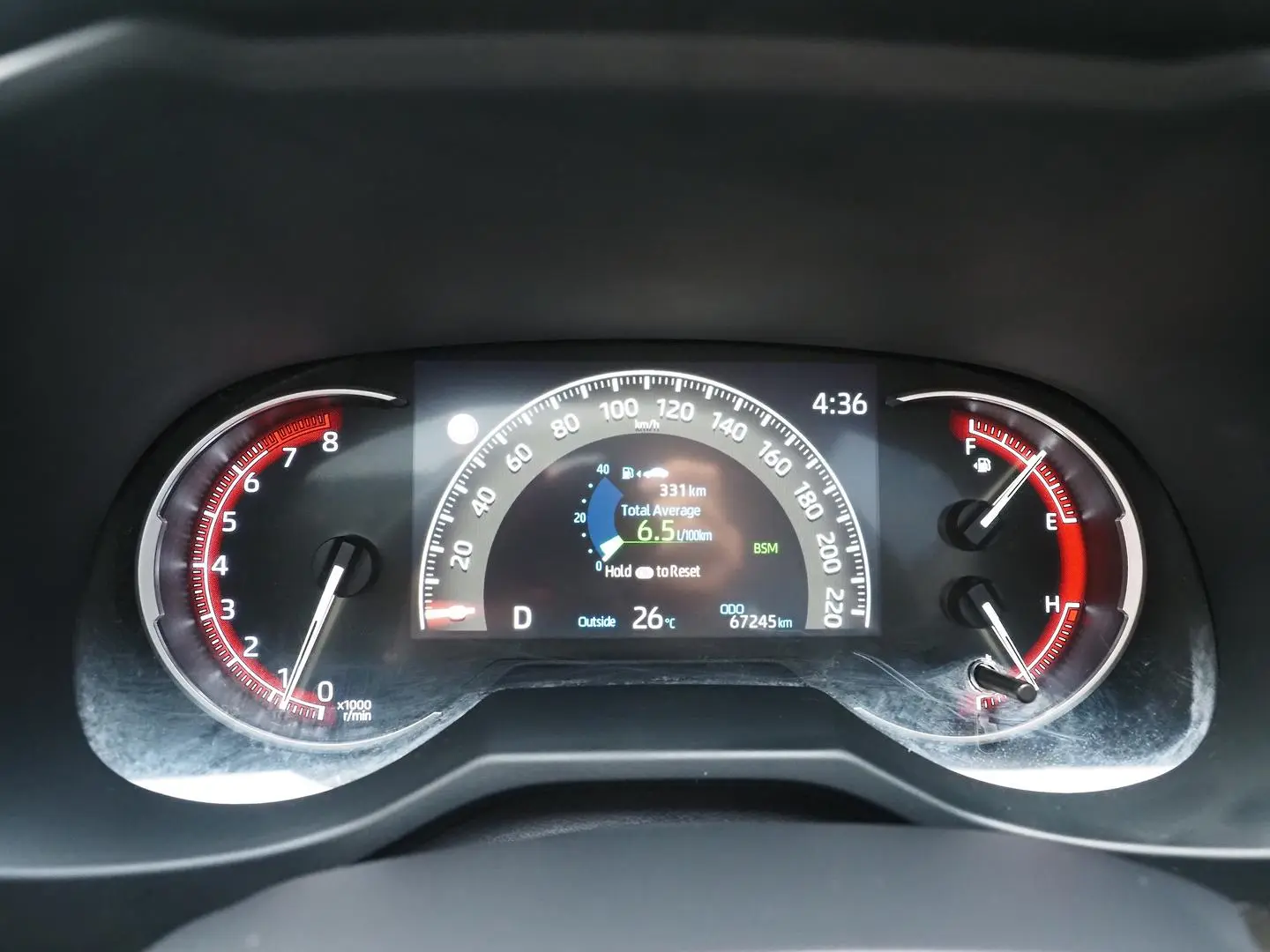 2020 Toyota RAV4 Gallery Image 25