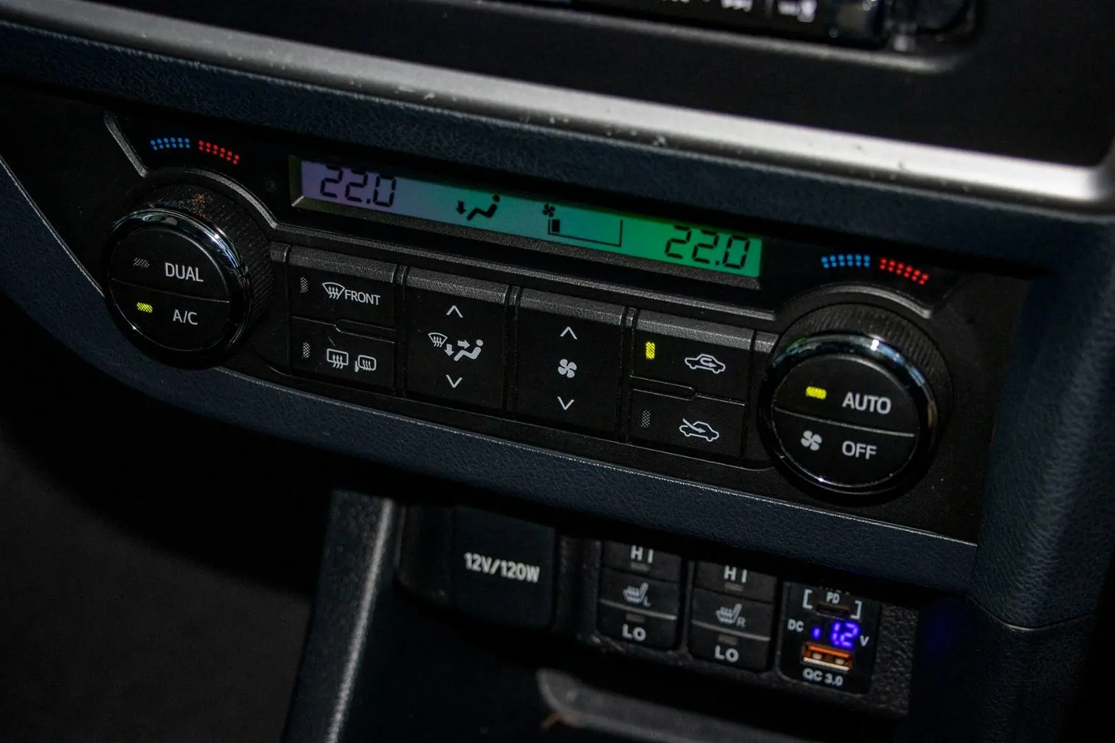 2013 Toyota Corolla Gallery Image 12