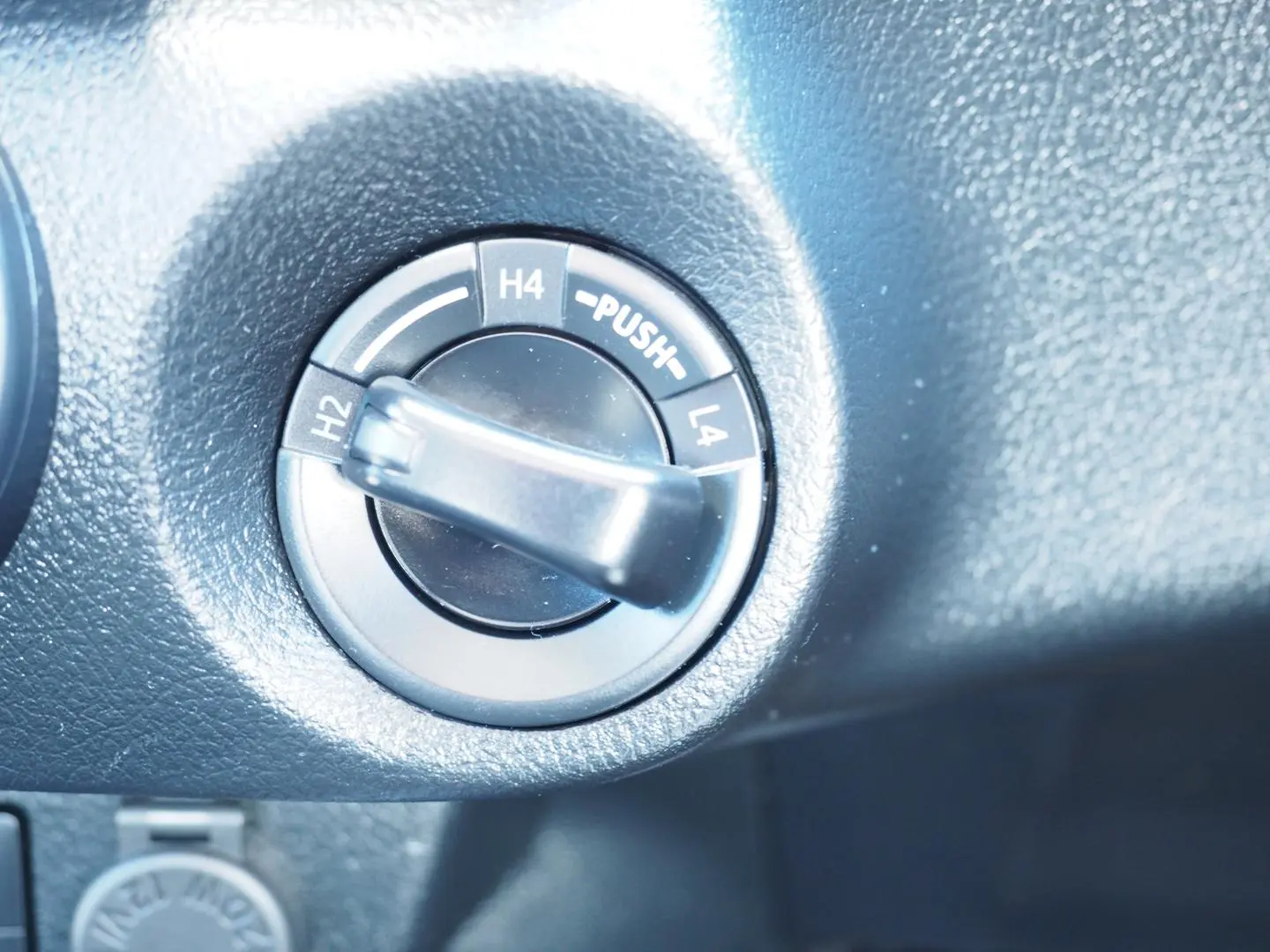 2022 Toyota Hilux Gallery Image 29