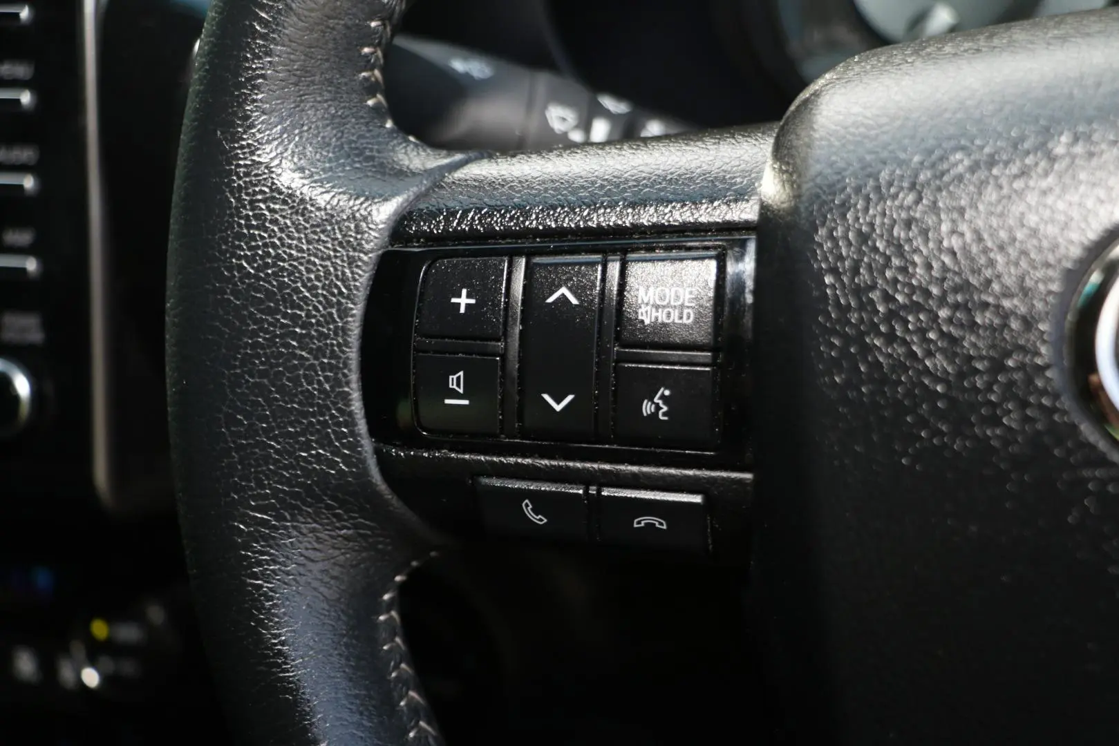 2024 Toyota Hilux Gallery Image 18