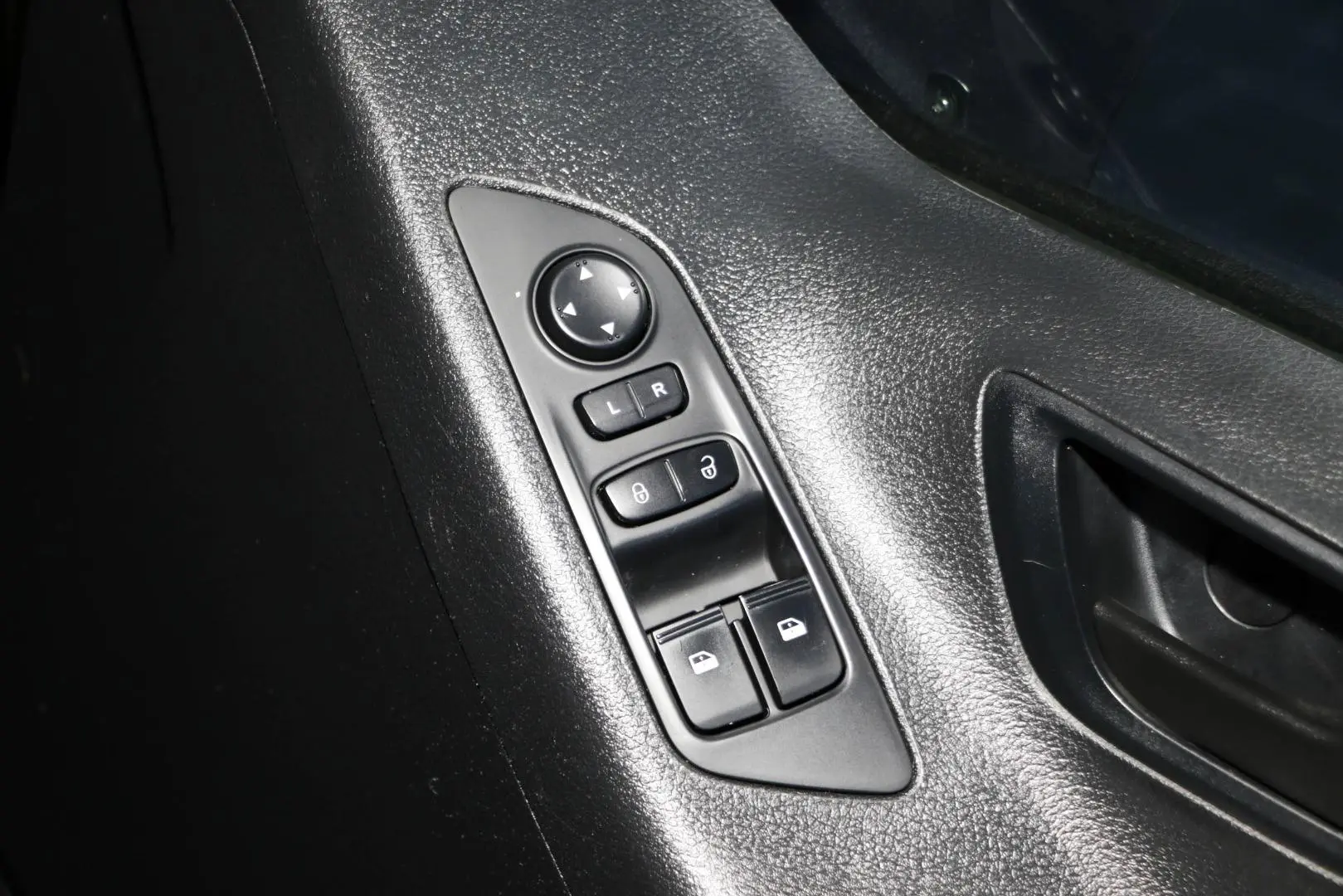 2022 LDV G10 Gallery Image 16