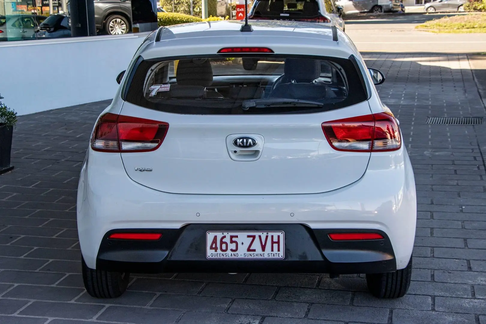 2019 Kia Rio Gallery Image 5