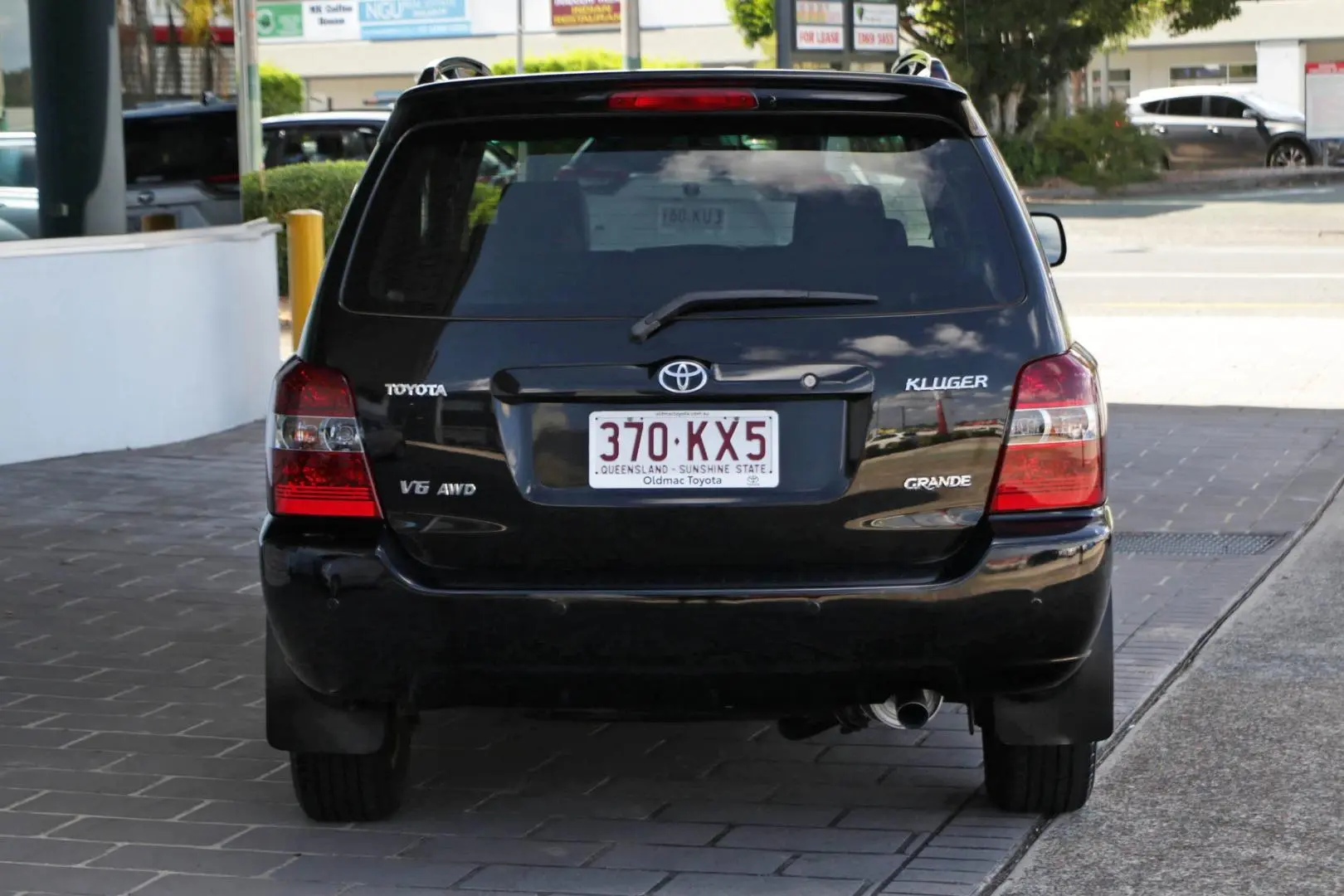 2004 Toyota Kluger Image 4