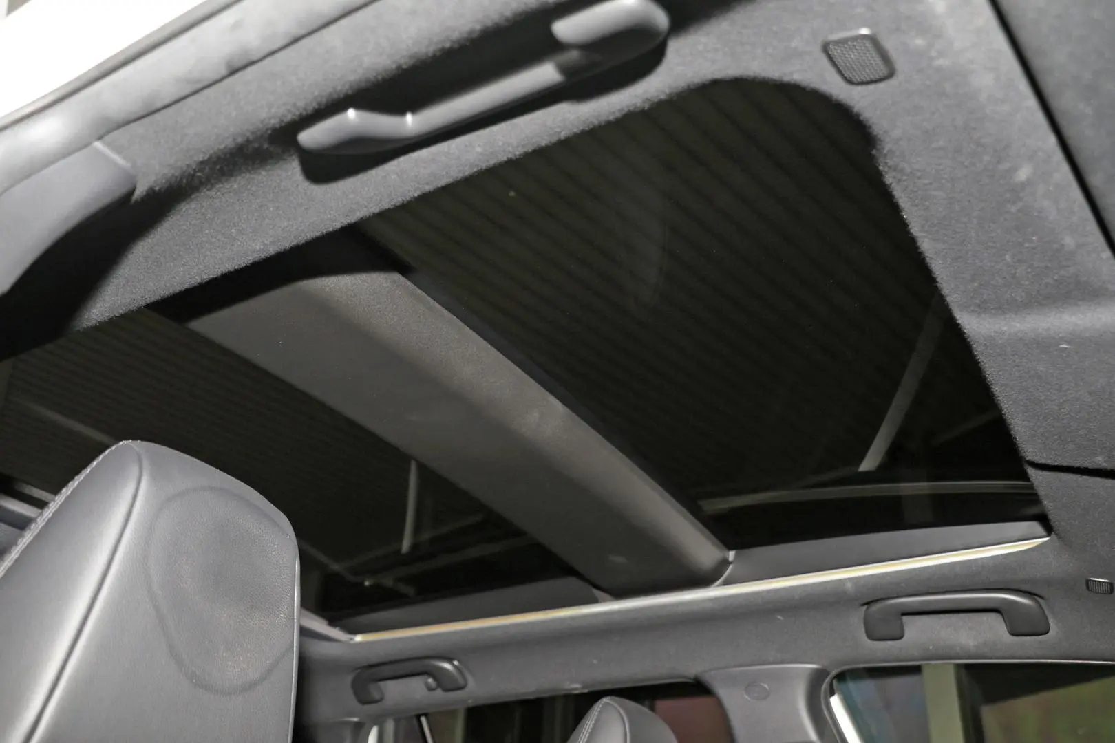 2024 Toyota Corolla Cross Gallery Image 17