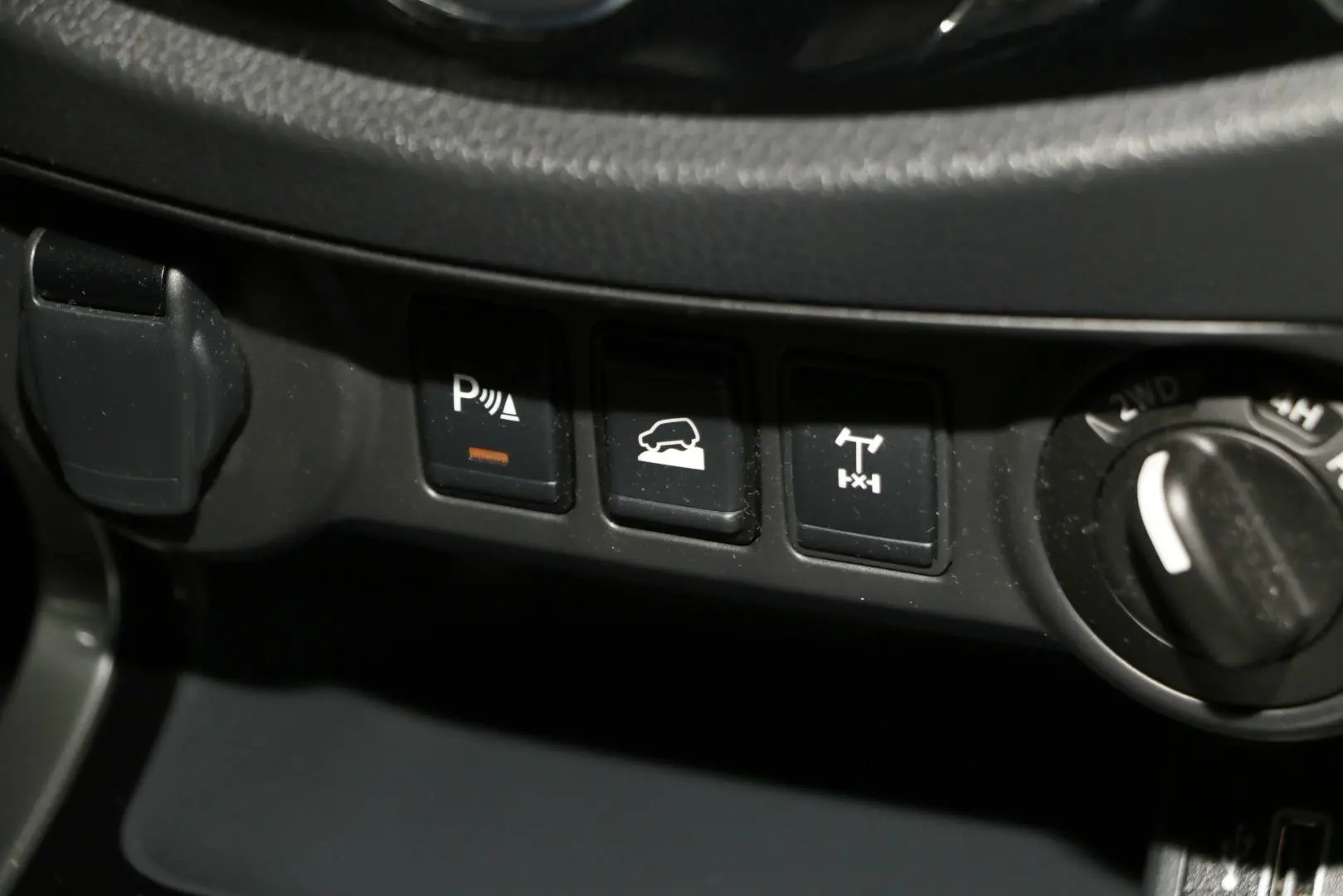 2024 Nissan Navara Gallery Image 14