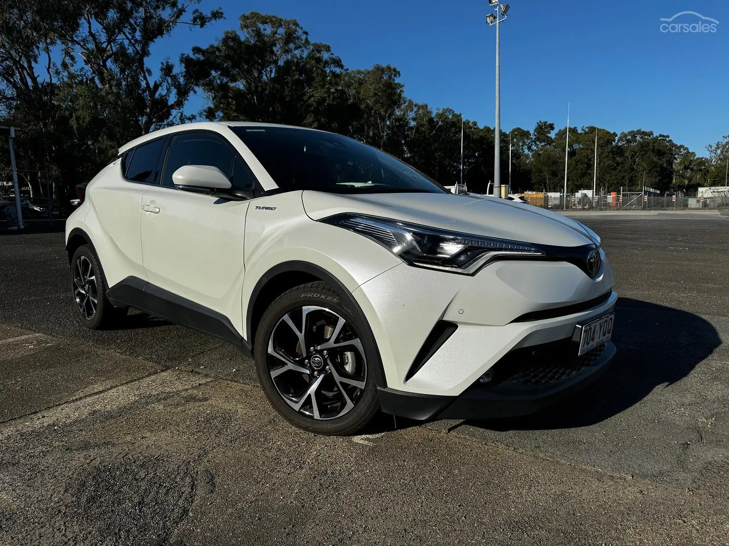 2019 Toyota C-HR Image 1