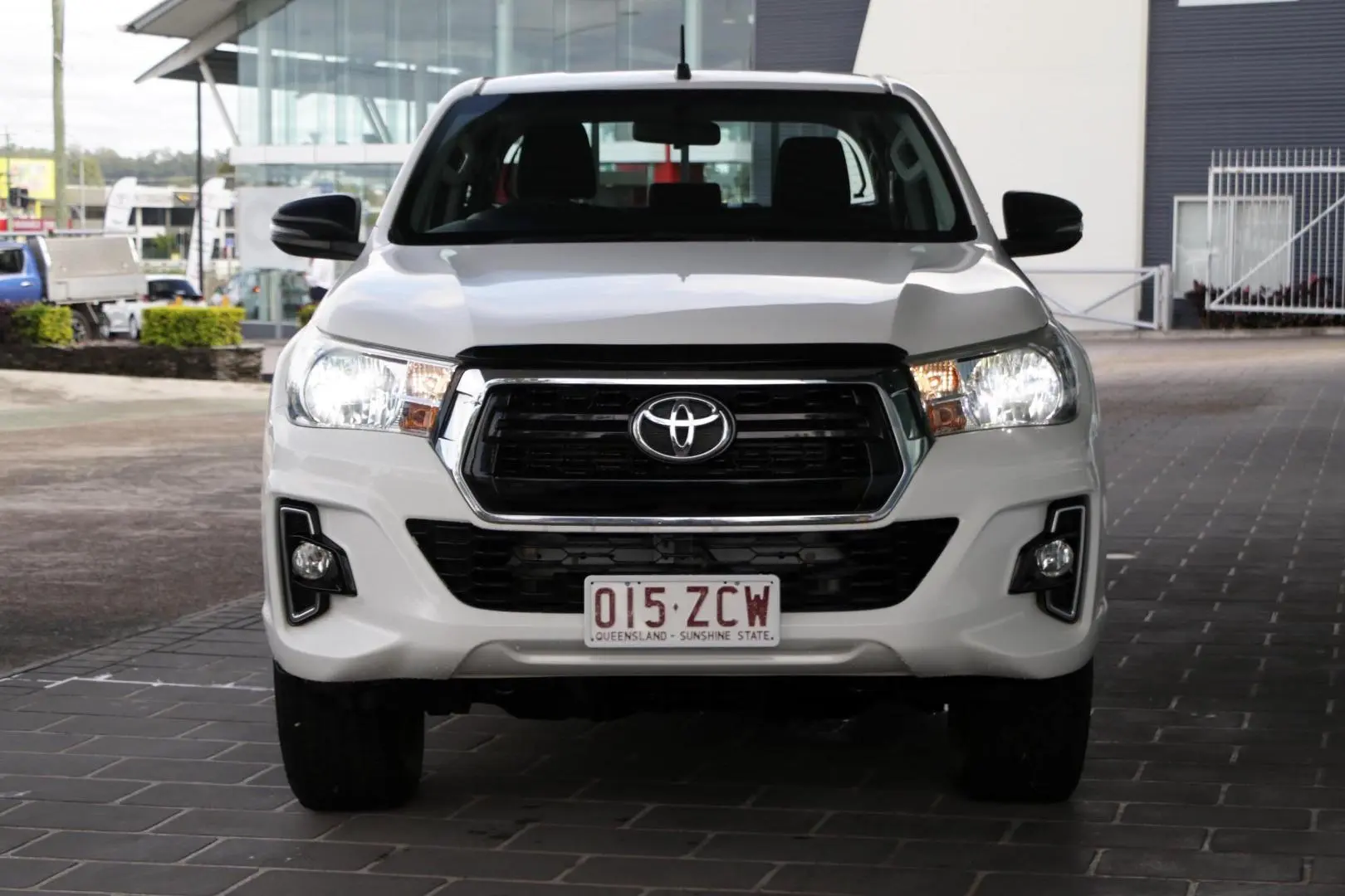 2019 Toyota Hilux Gallery Image 3