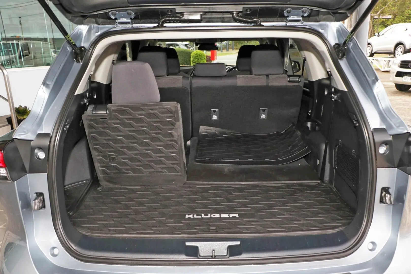 2022 Toyota Kluger Gallery Image 24
