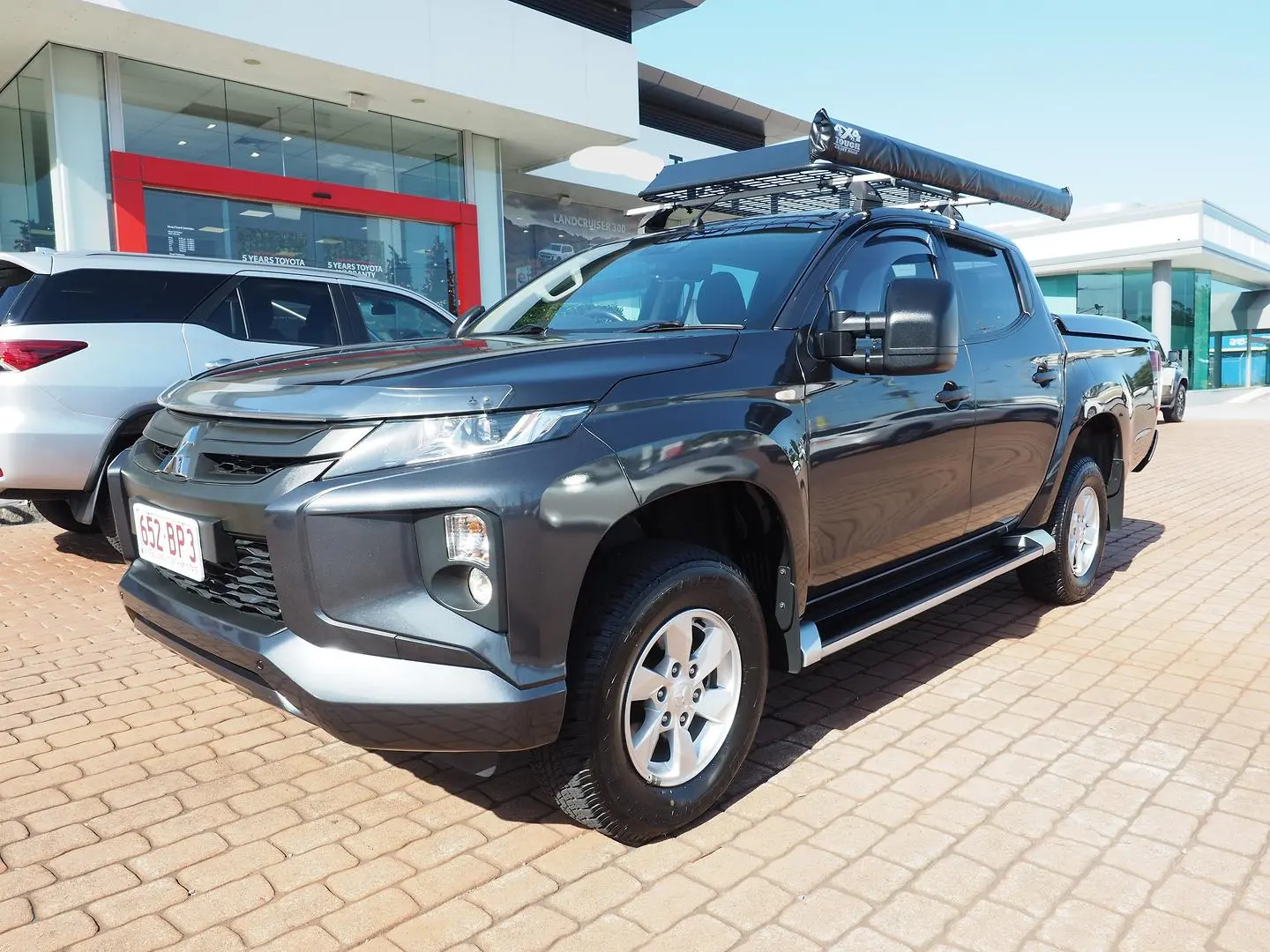 2021 Mitsubishi Triton Gallery Image 7