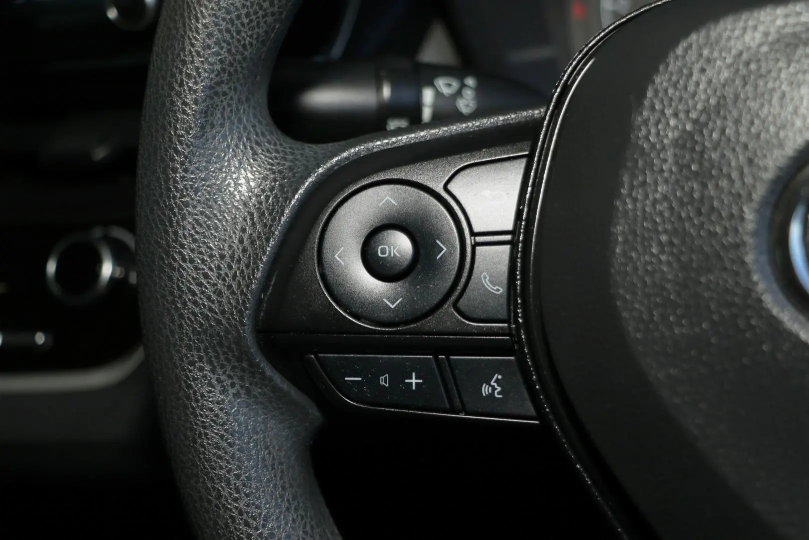 2021 Toyota Corolla Gallery Image 15