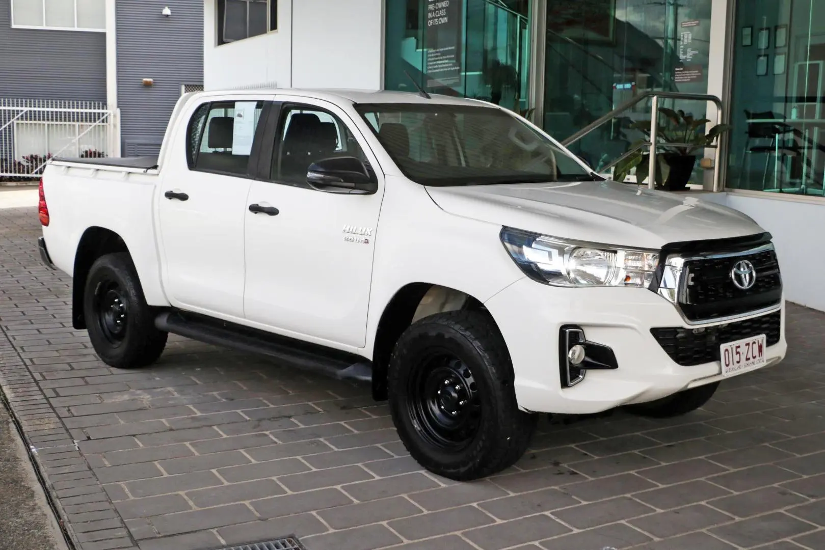2019 Toyota Hilux Gallery Image 5