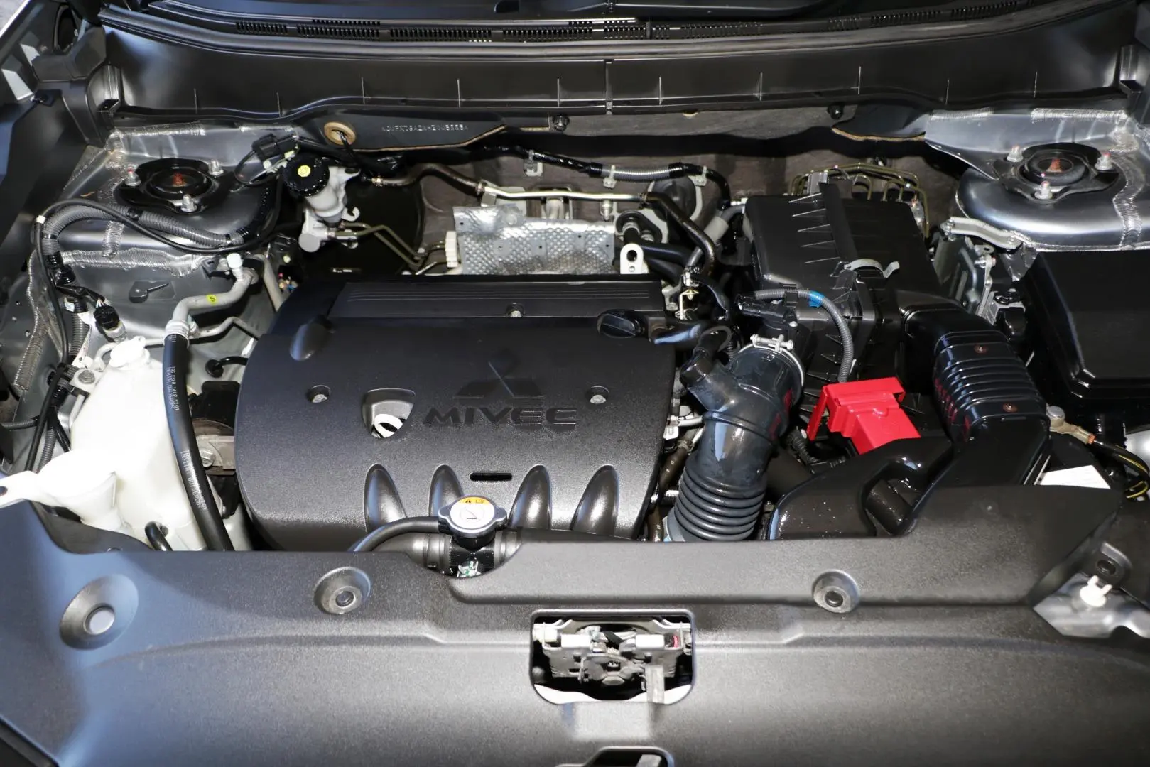 2017 Mitsubishi ASX Gallery Image 19