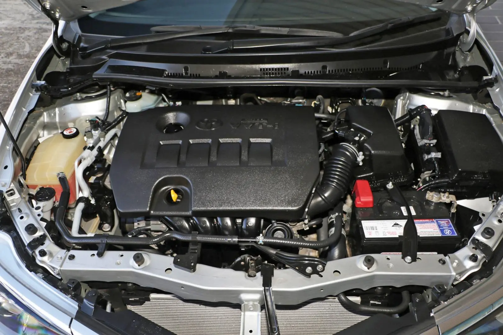 2018 Toyota Corolla Gallery Image 19