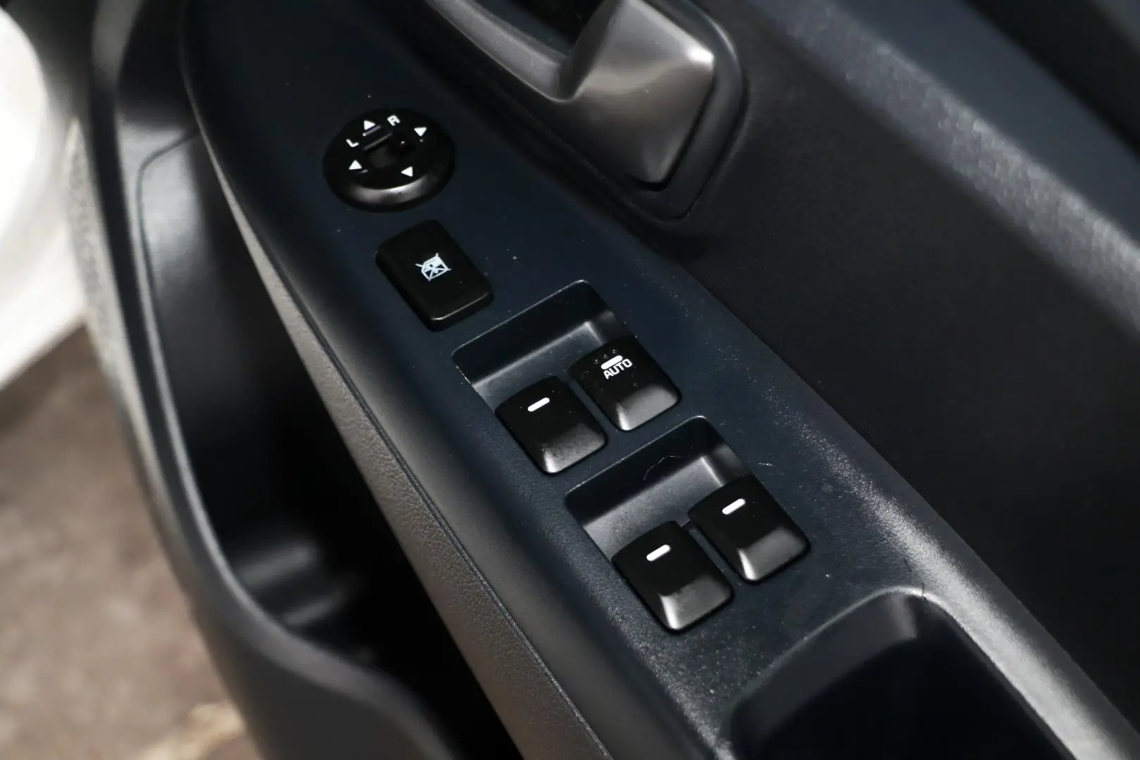 2015 Kia Rio Gallery Image 17