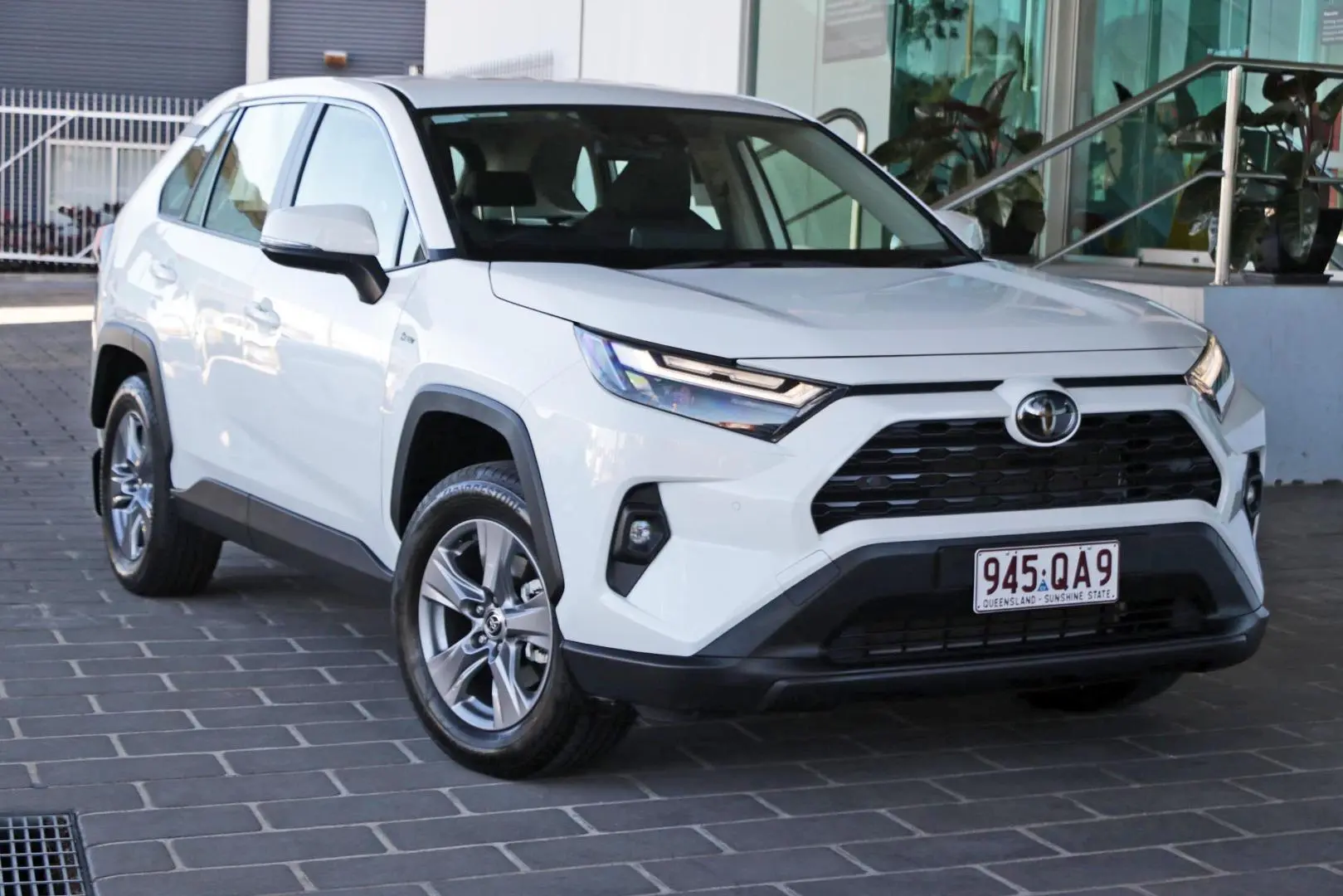 2025 Toyota RAV4 Gallery Image 1
