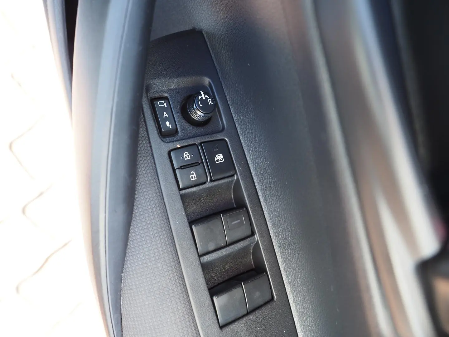 2023 Toyota Corolla Gallery Image 21