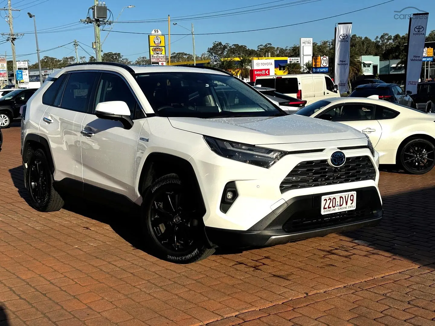 2022 Toyota RAV4 Image 1