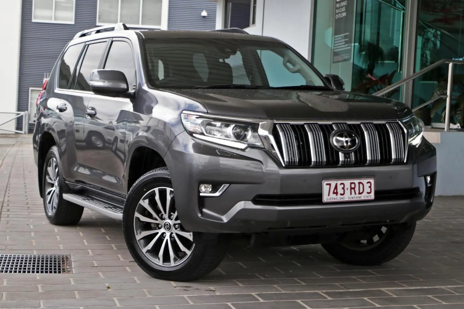 2023 Toyota Landcruiser Prado Gallery Image 1