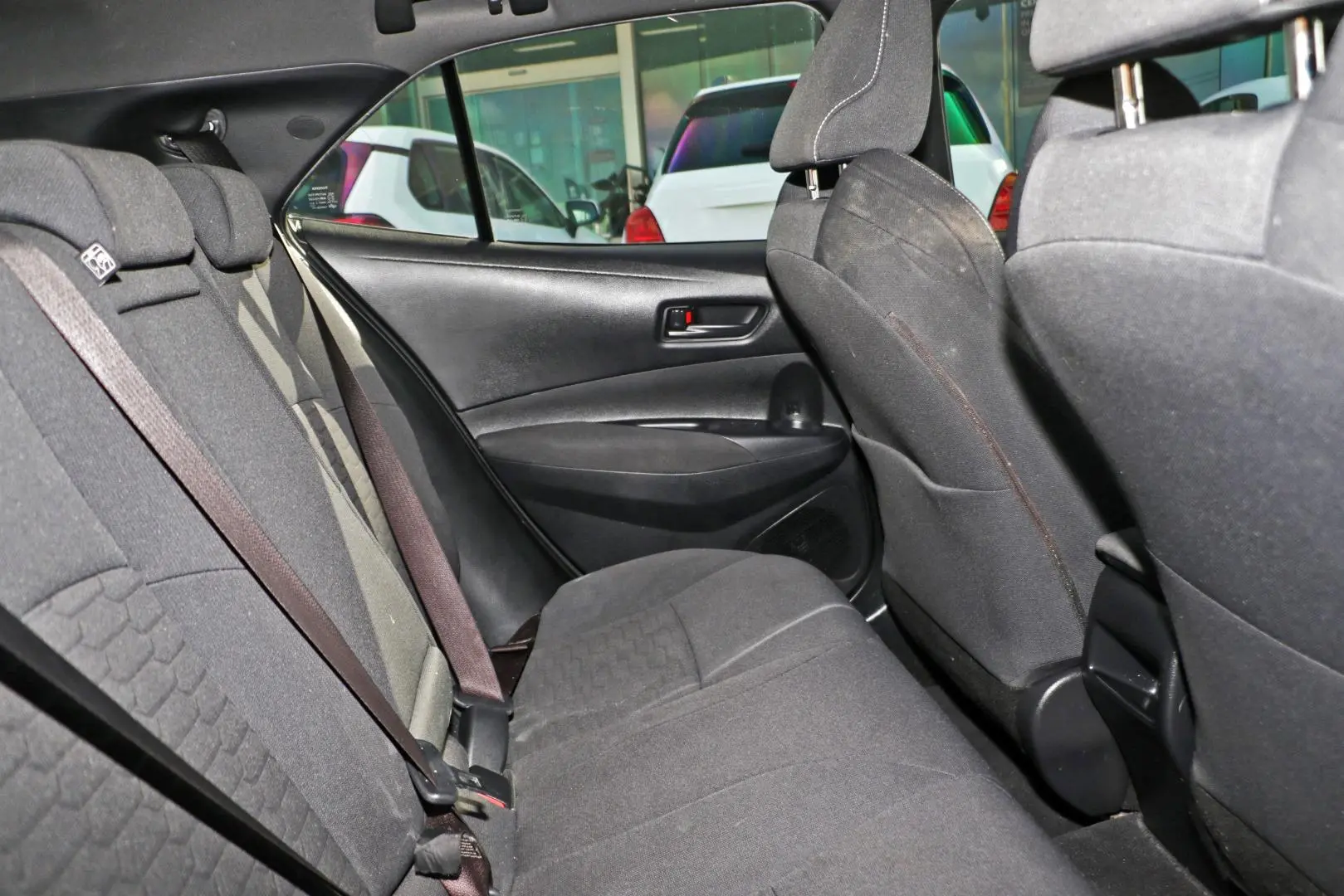 2019 Toyota Corolla Gallery Image 9