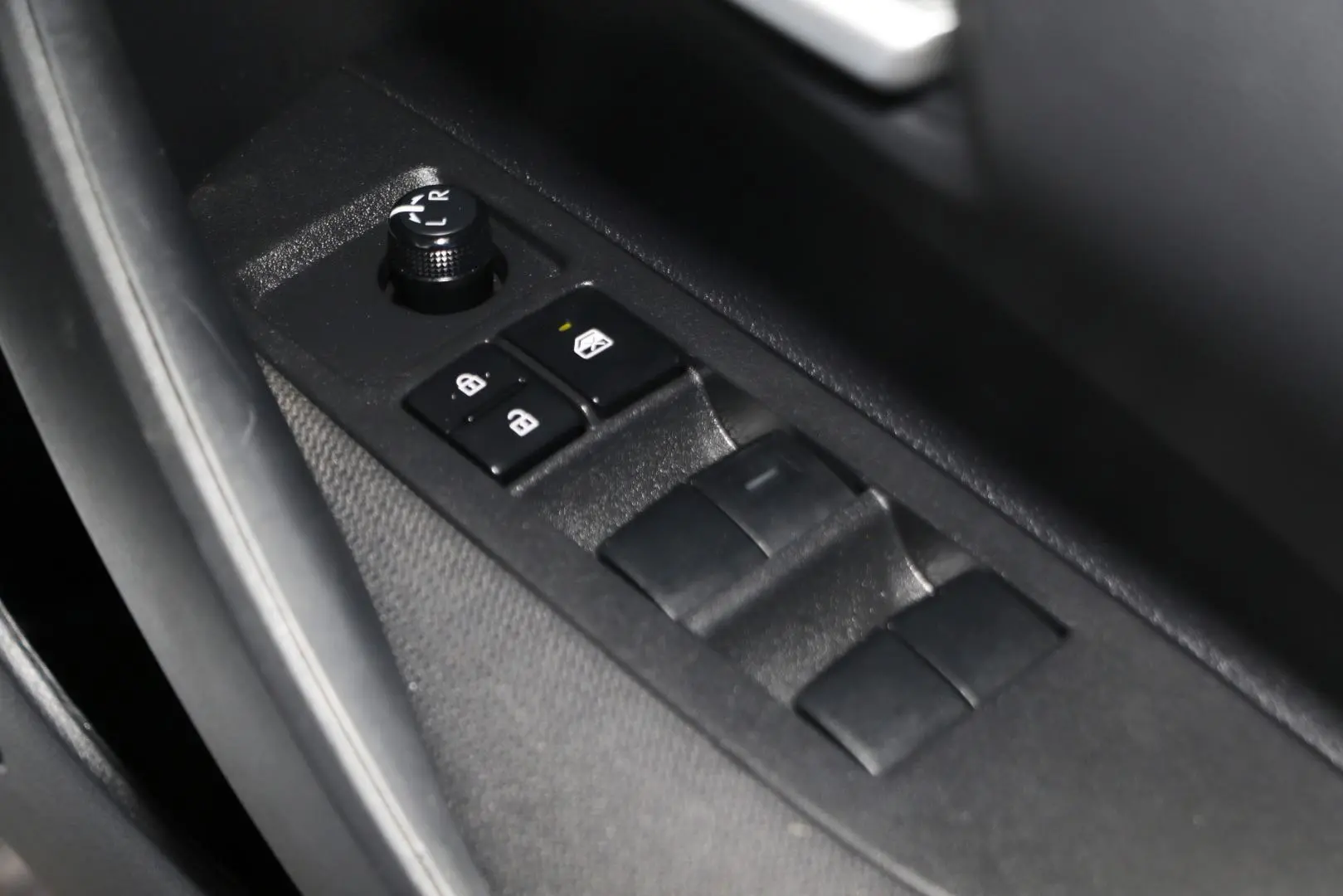 2024 Toyota Corolla Gallery Image 20