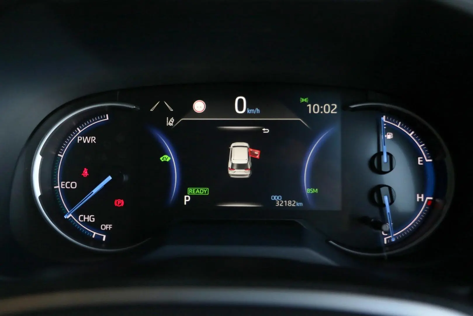 2025 Toyota RAV4 Gallery Image 14