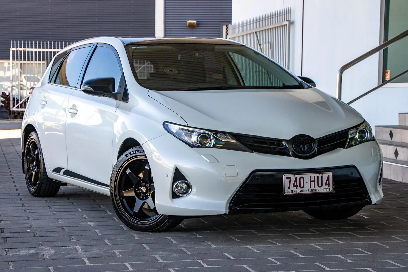 2013 Toyota Corolla Gallery Image 1