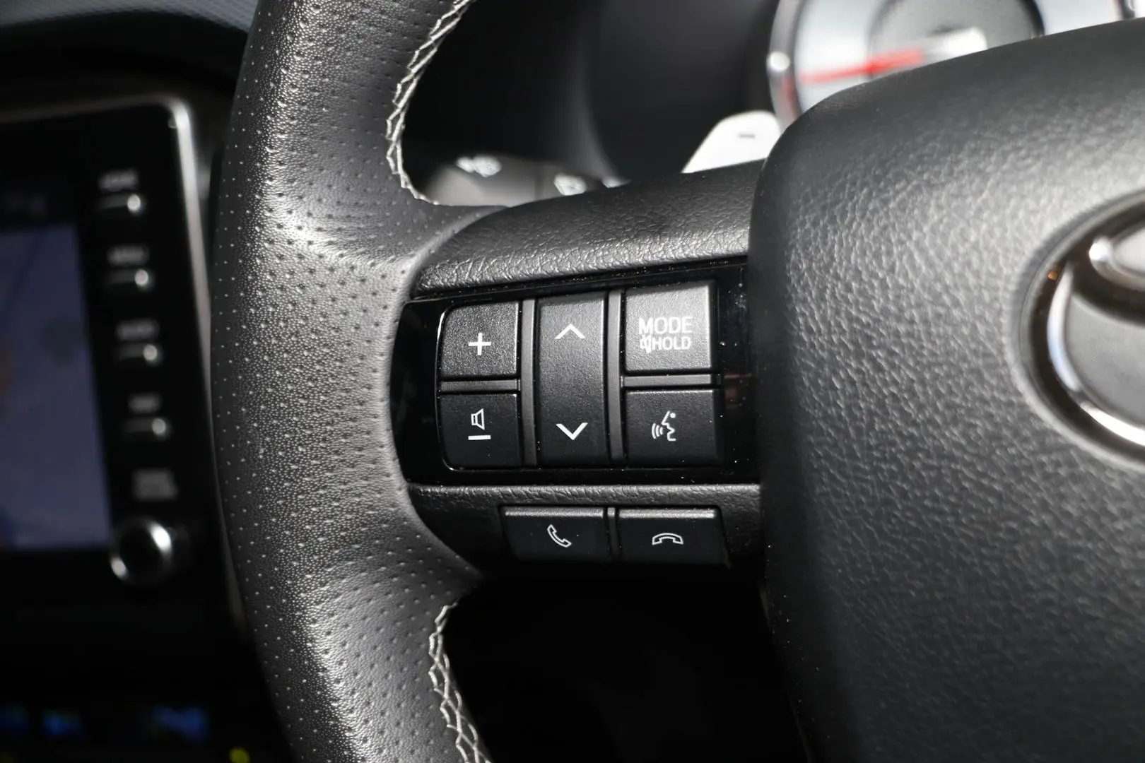 2023 Toyota Hilux Gallery Image 20