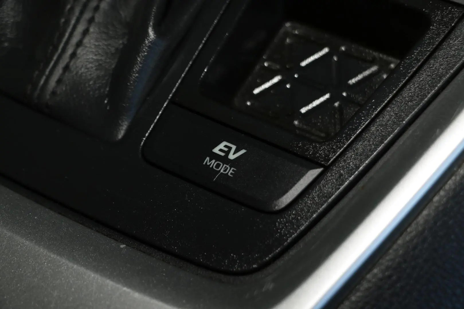 2023 Toyota RAV4 Gallery Image 15