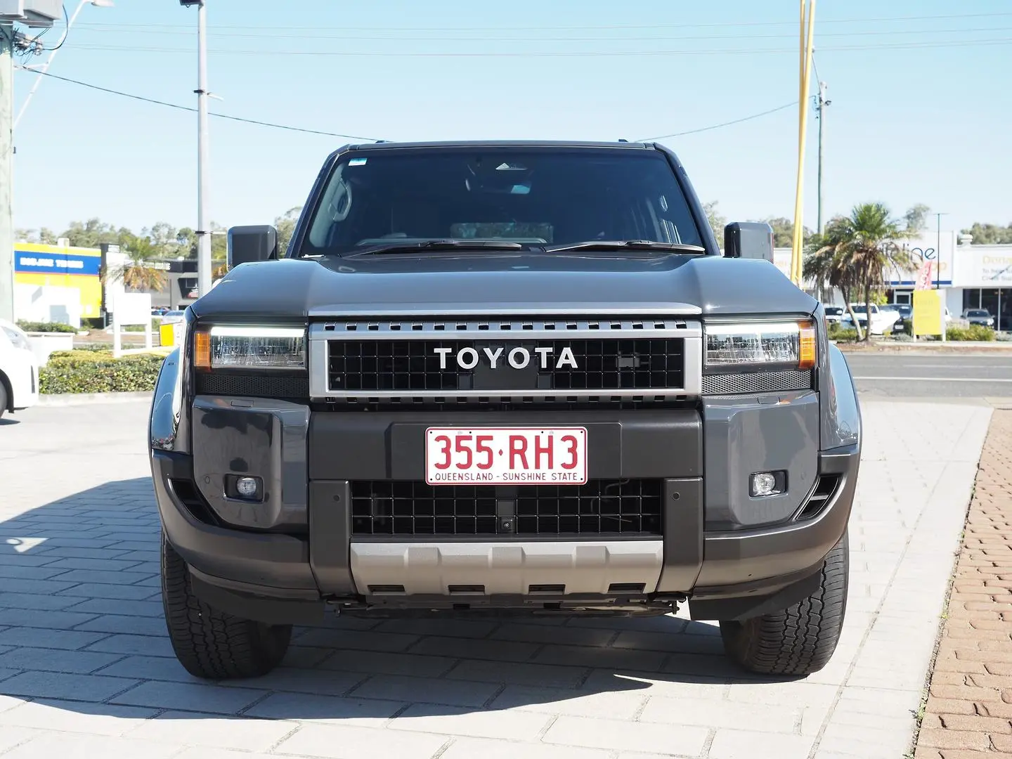 2025 Toyota Landcruiser Prado Gallery Image 7
