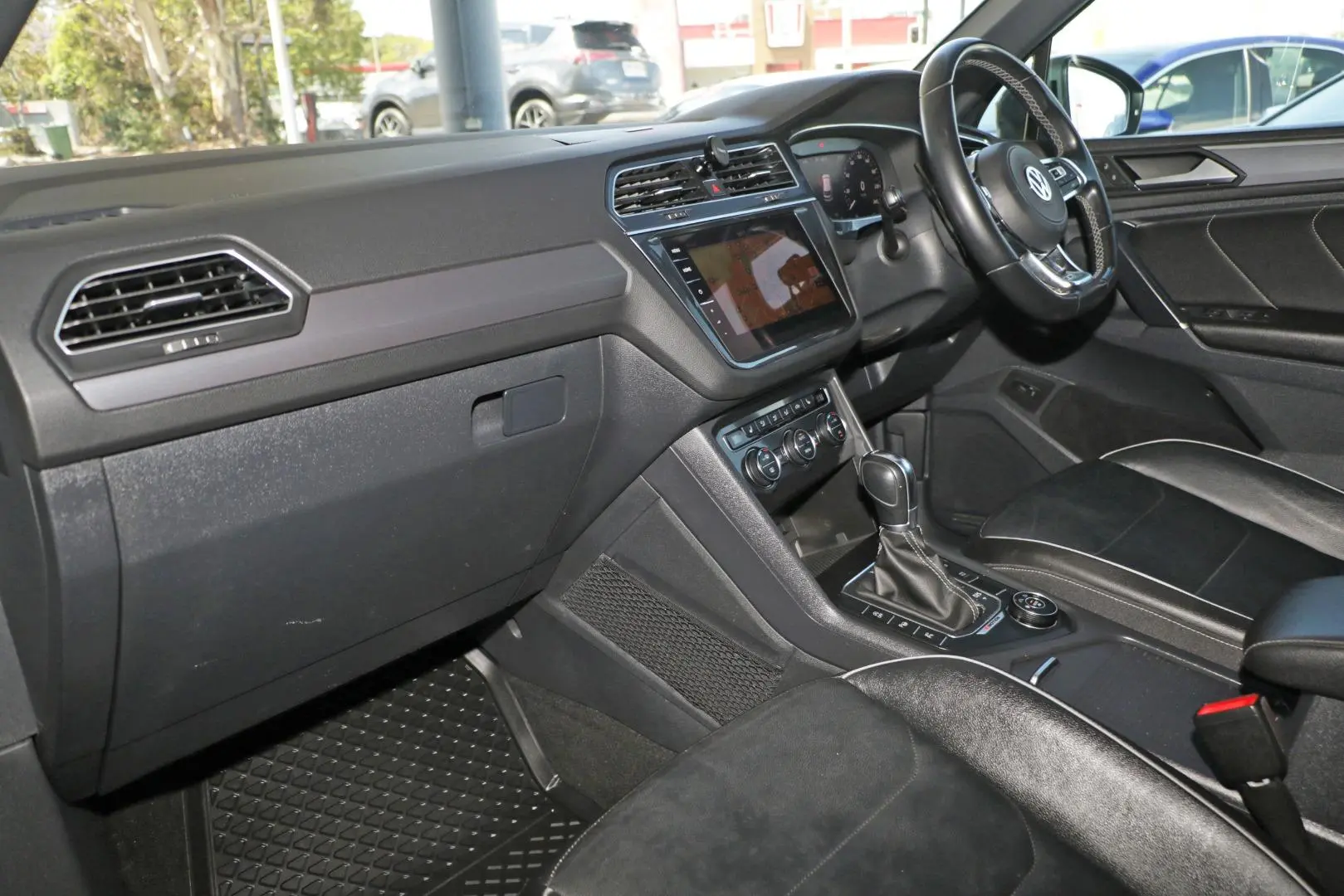 2018 Volkswagen Tiguan Gallery Image 7