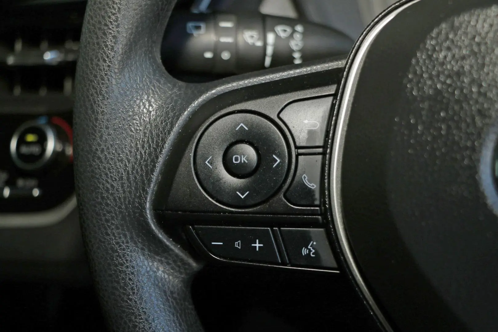 2022 Toyota Corolla Gallery Image 15