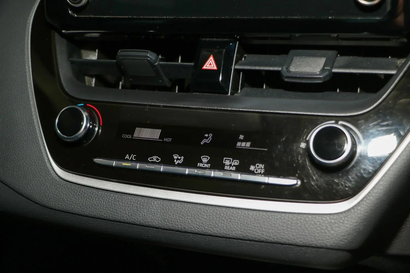 2021 Toyota Corolla Gallery Image 19