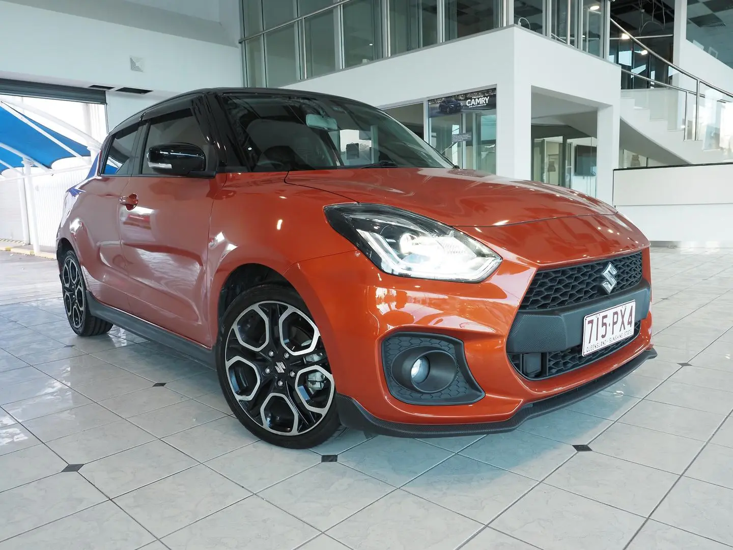 2020 Suzuki Swift Gallery Image 1