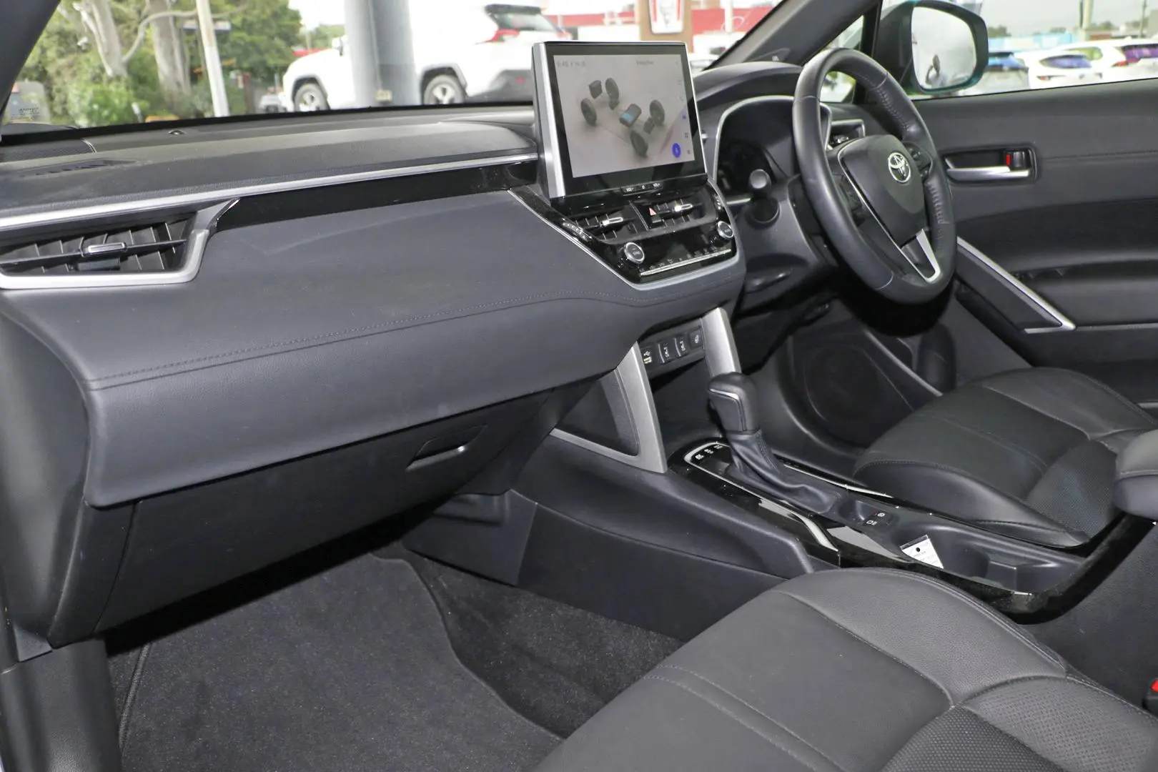 2024 Toyota Corolla Cross Gallery Image 8